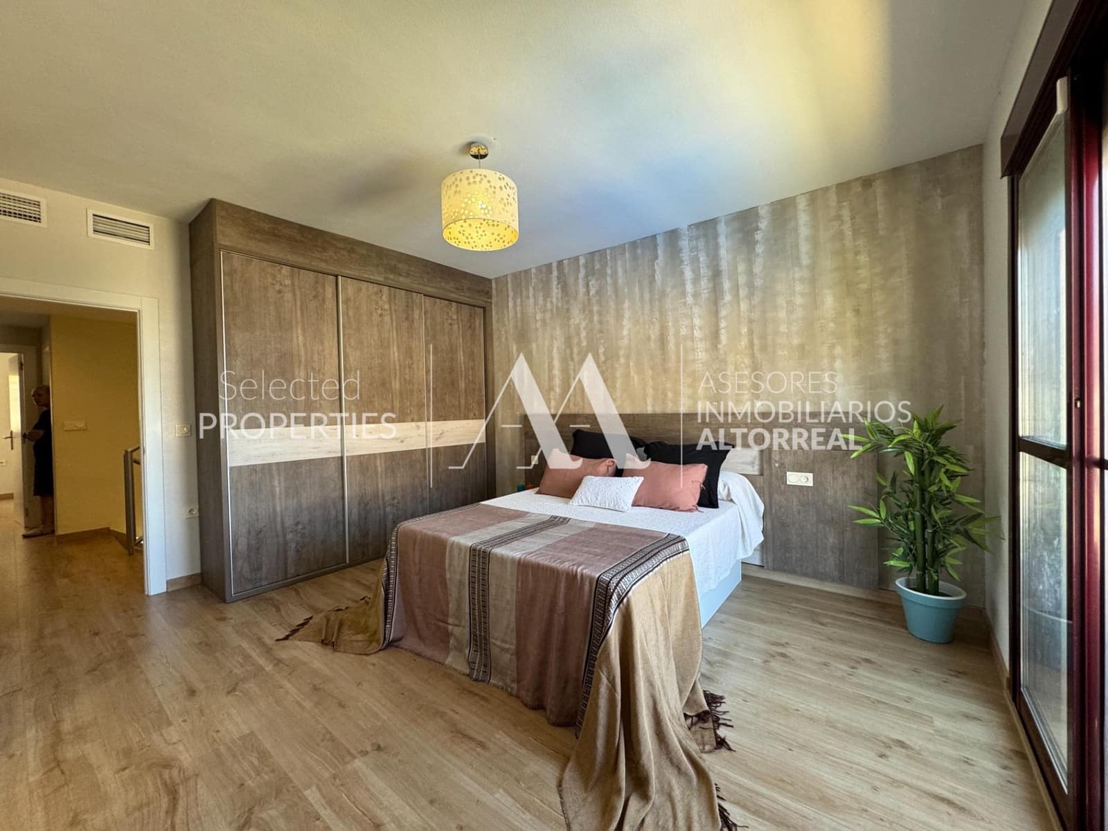 4 soverom Rekkehus til salgs i Altorreal med svømmebasseng garasje - € 275 000 (Ref: 9217427)