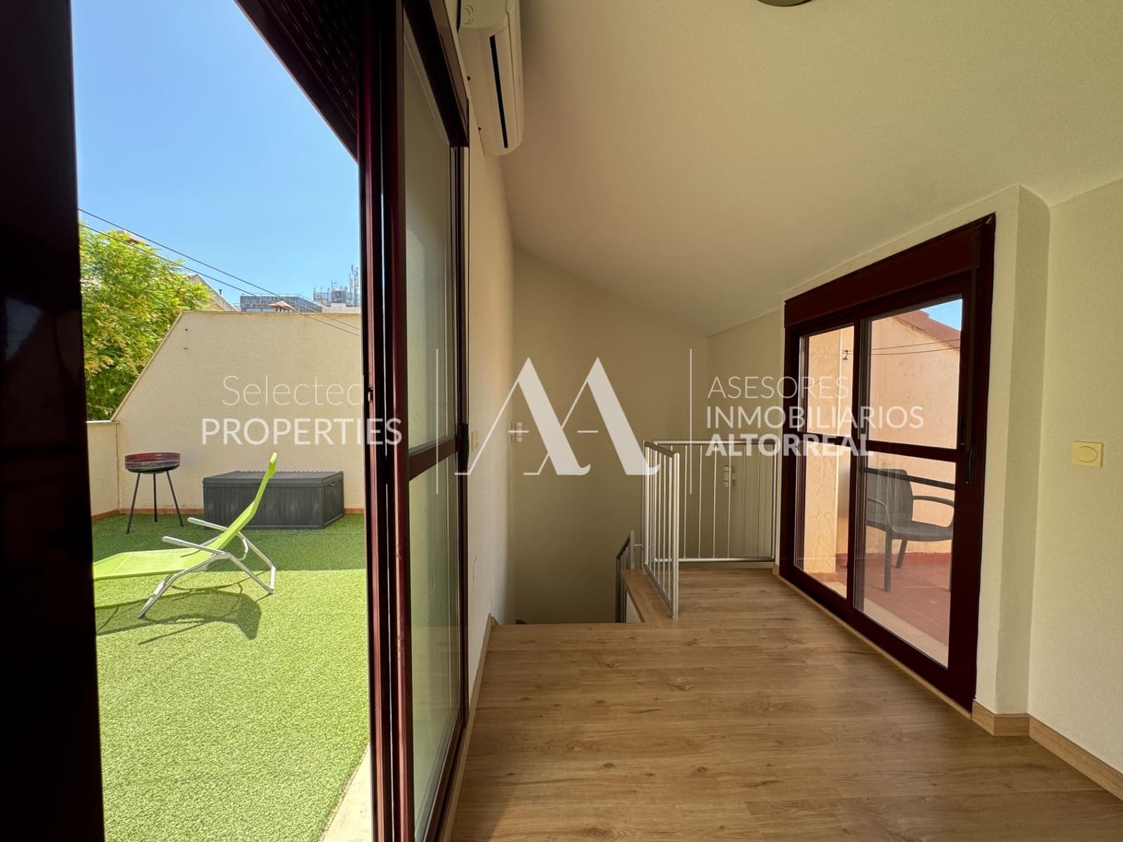 4 soverom Rekkehus til salgs i Altorreal med svømmebasseng garasje - € 275 000 (Ref: 9217427)