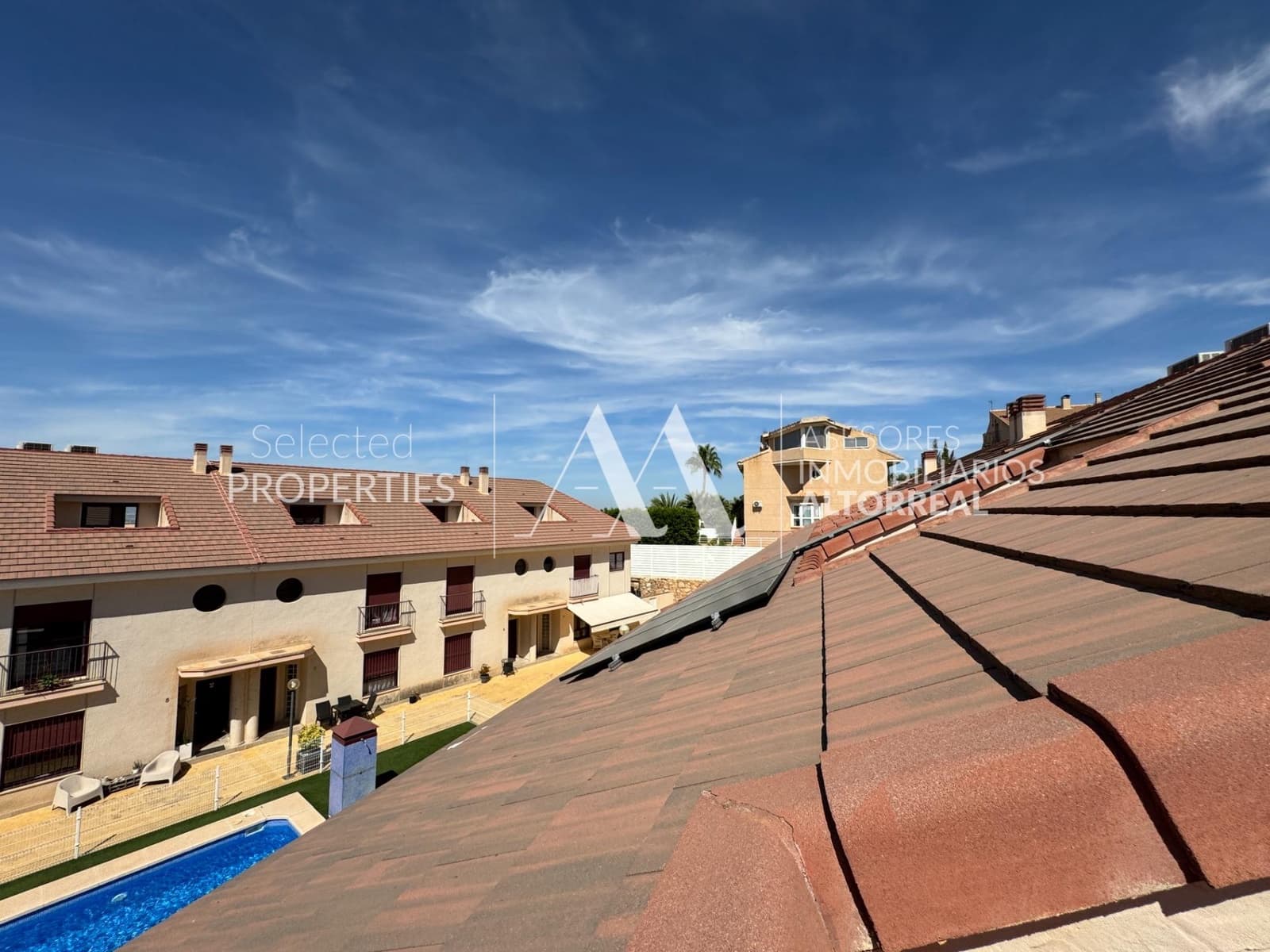 4 soverom Rekkehus til salgs i Altorreal med svømmebasseng garasje - € 275 000 (Ref: 9217427)