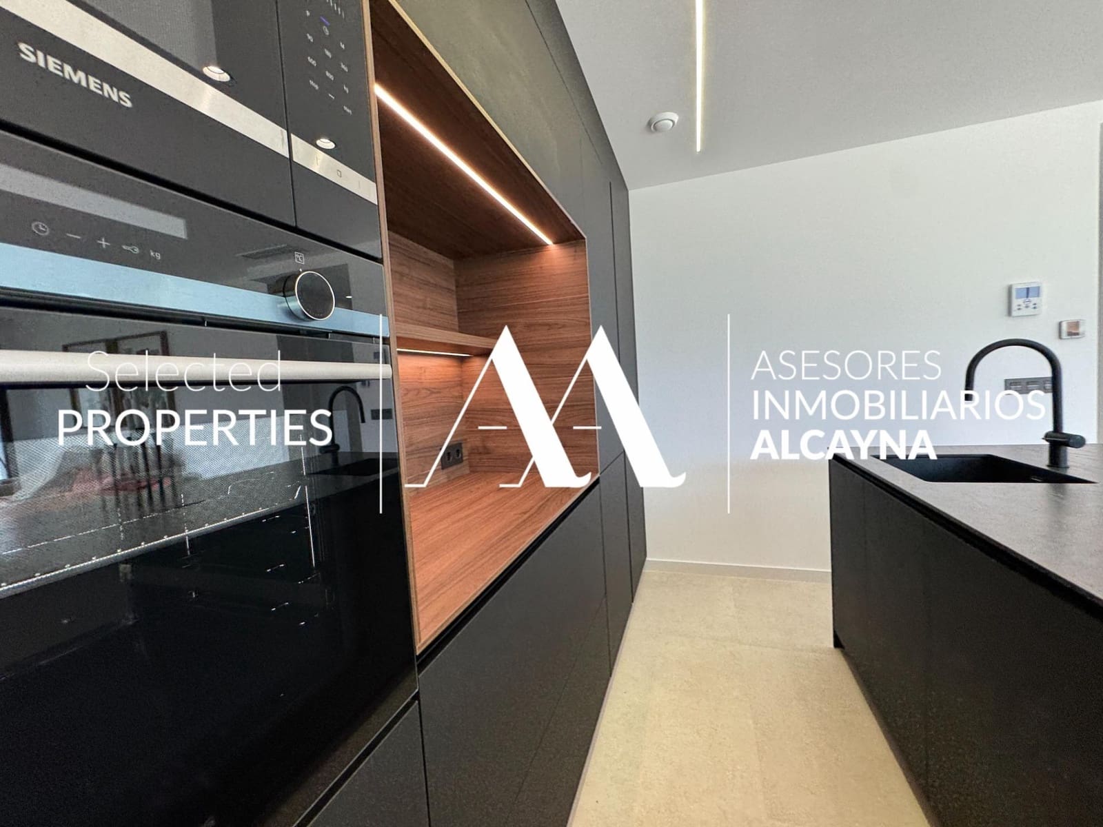 3 quarto Moradia para venda em La Alcayna com piscina - 595 000 € (Ref: 9301080)