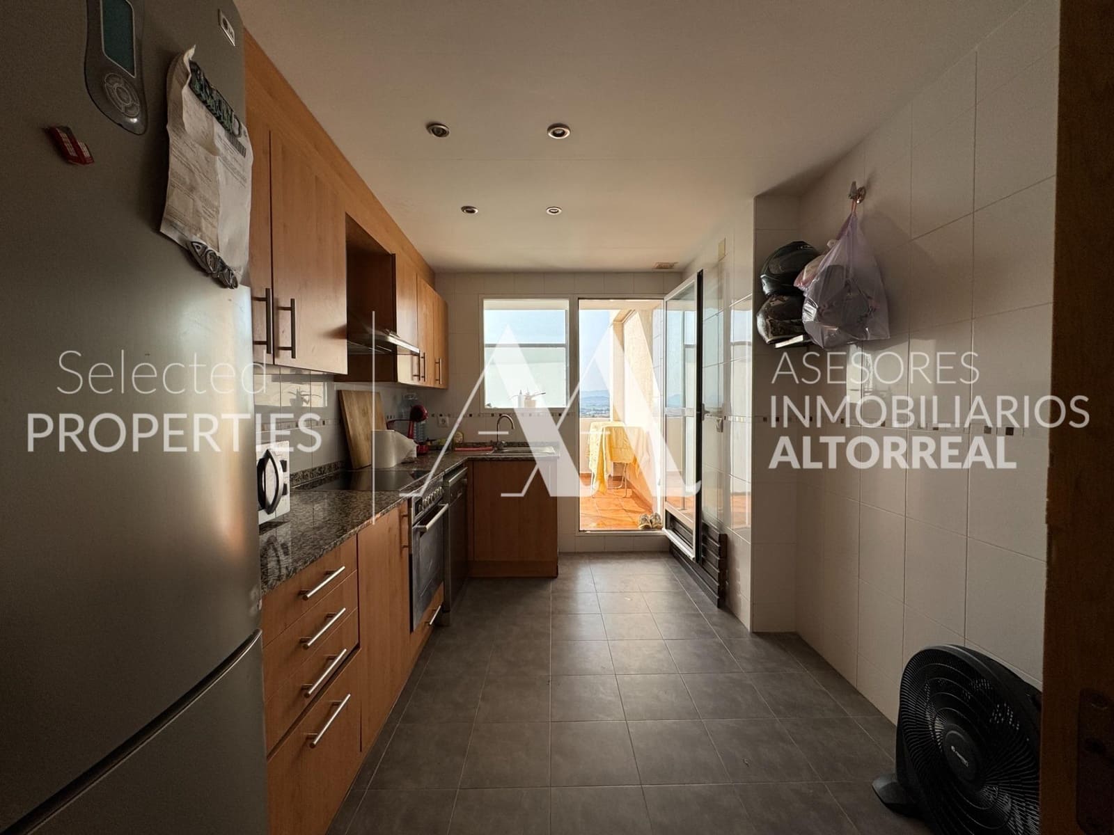 3 bedroom Penthouse for sale in Altorreal with pool garage - € 189,000 (Ref: 9301082)