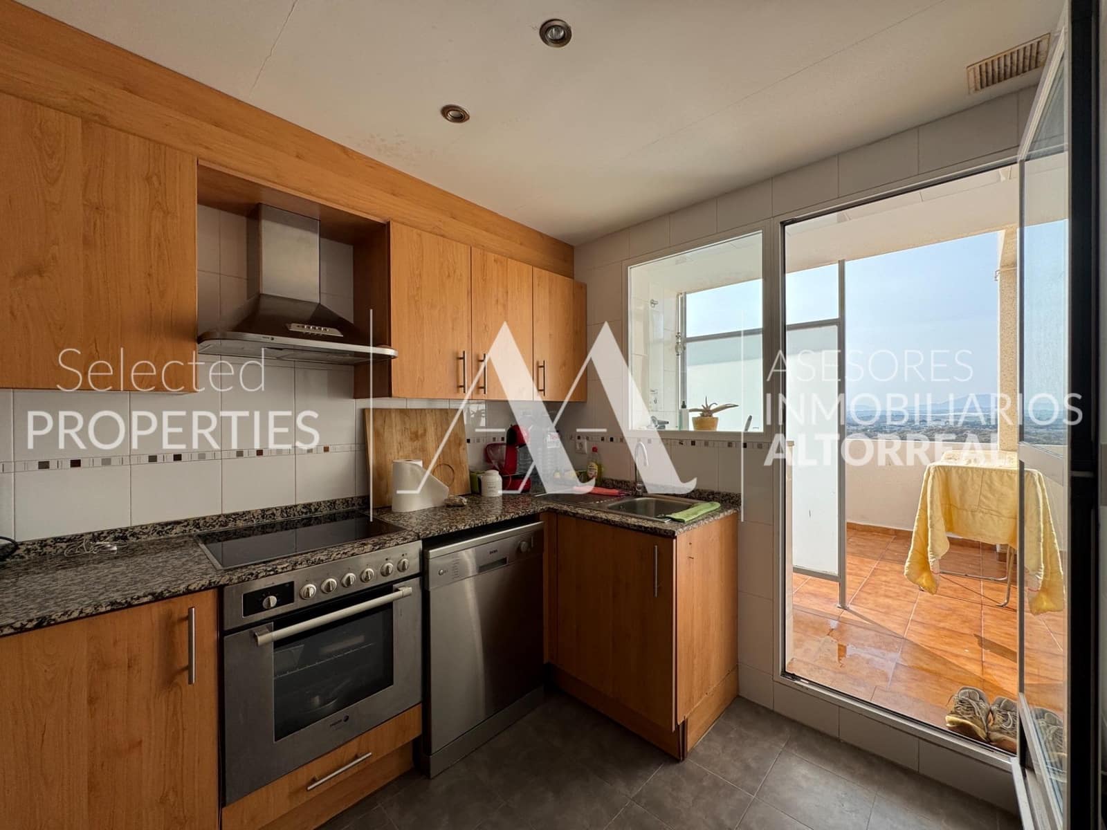 3 bedroom Penthouse for sale in Altorreal with pool garage - € 189,000 (Ref: 9301082)