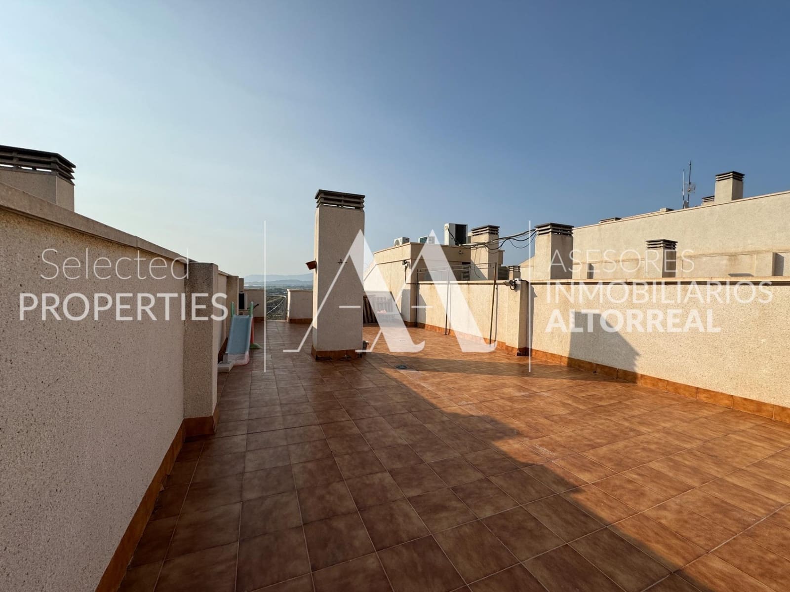 3 bedroom Penthouse for sale in Altorreal with pool garage - € 189,000 (Ref: 9301082)