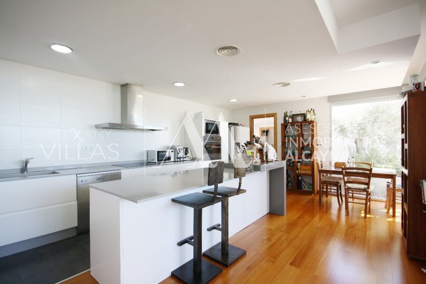 6 soverom Villa til salgs i La Alcayna med svømmebasseng garasje - € 750 000 (Ref: 9301083)