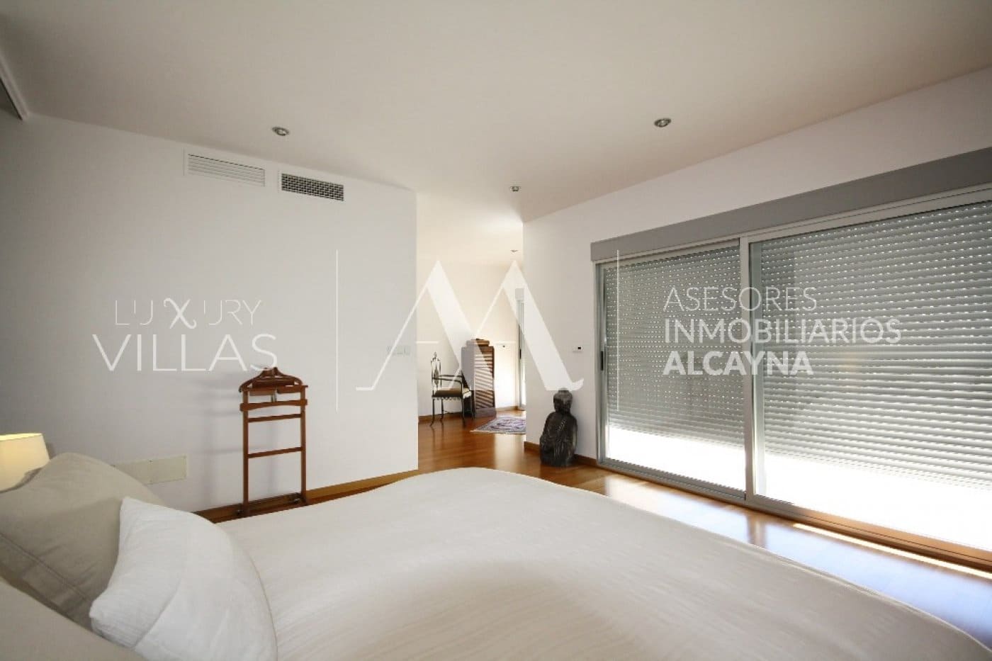 6 soverom Villa til salgs i La Alcayna med svømmebasseng garasje - € 750 000 (Ref: 9301083)