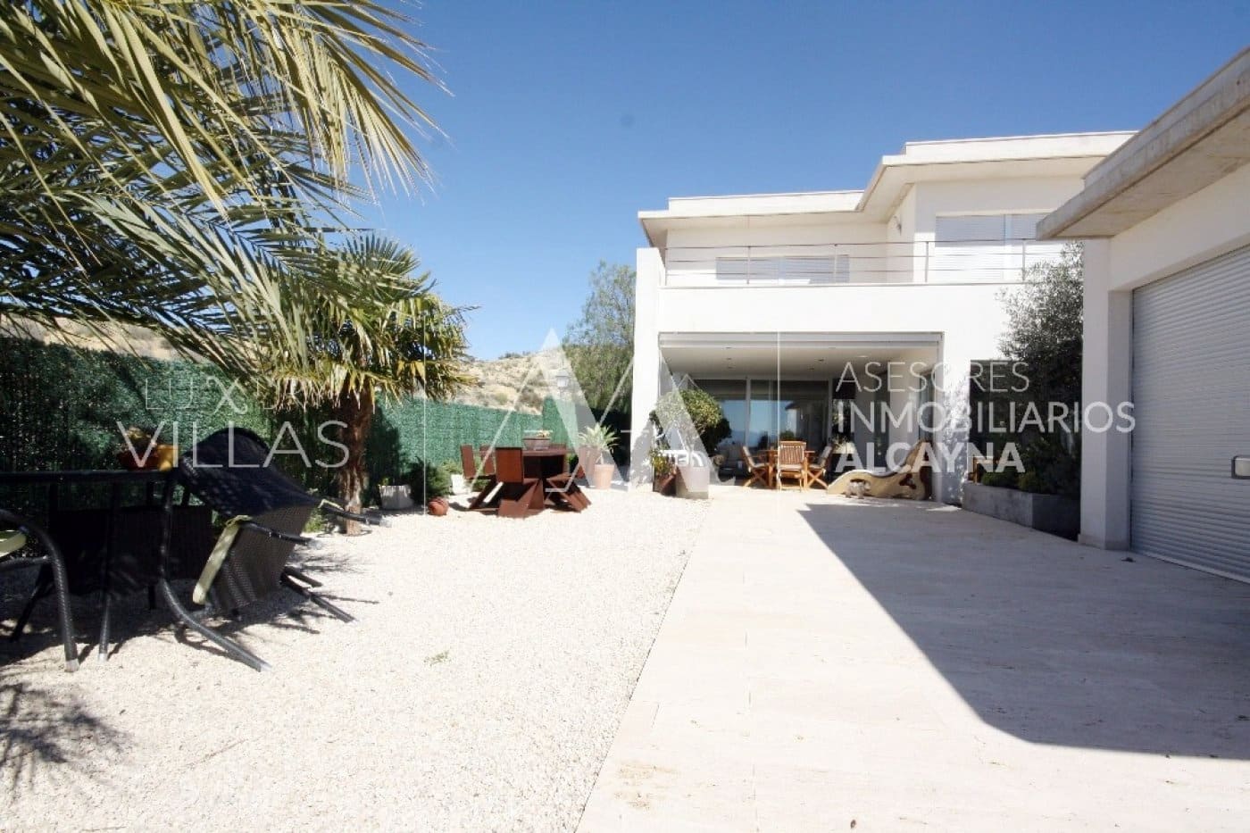 6 soverom Villa til salgs i La Alcayna med svømmebasseng garasje - € 750 000 (Ref: 9301083)