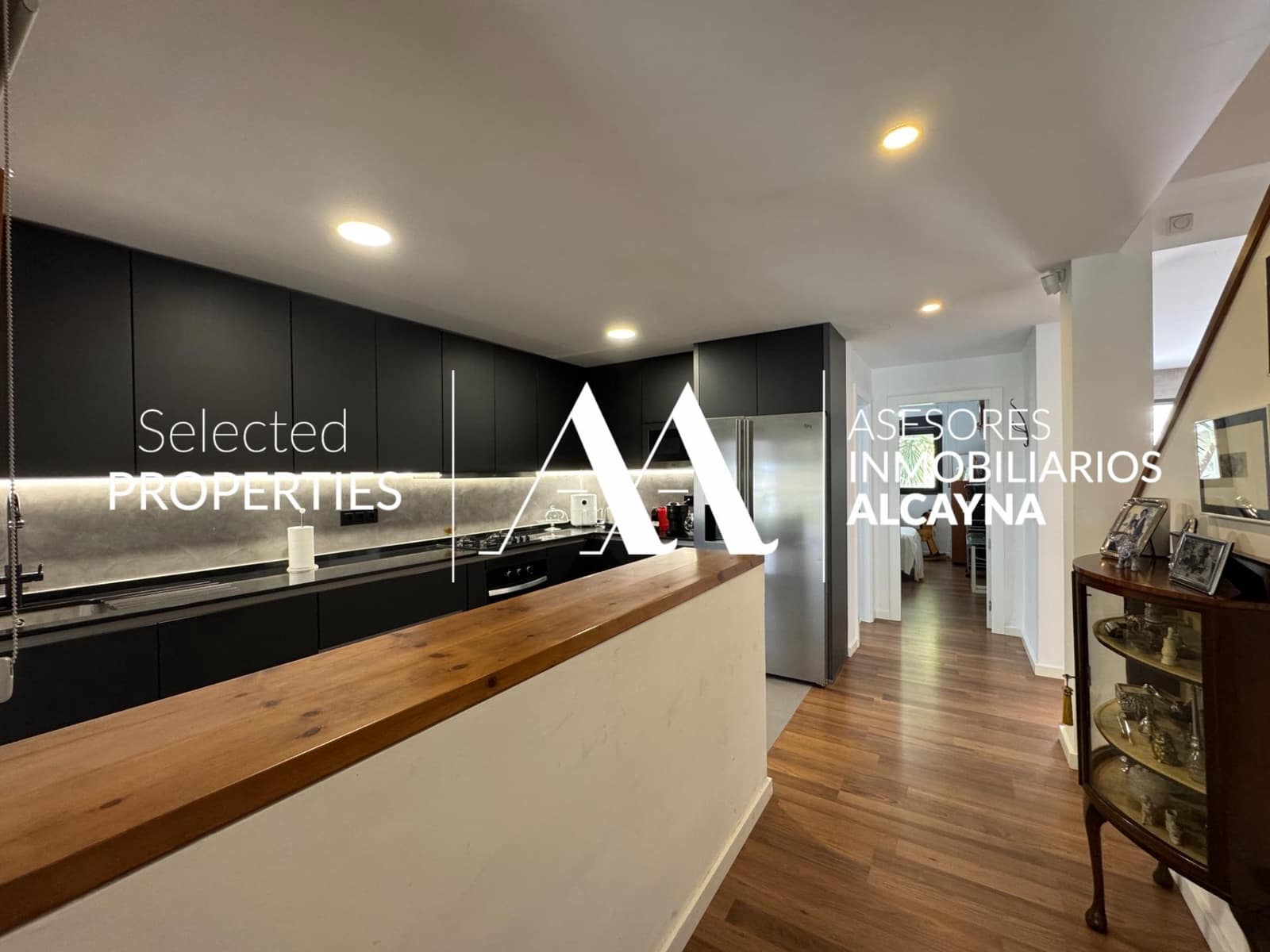 5 sovrum Villa till salu i Altorreal med pool garage - 485 000 € (Ref: 9308533)