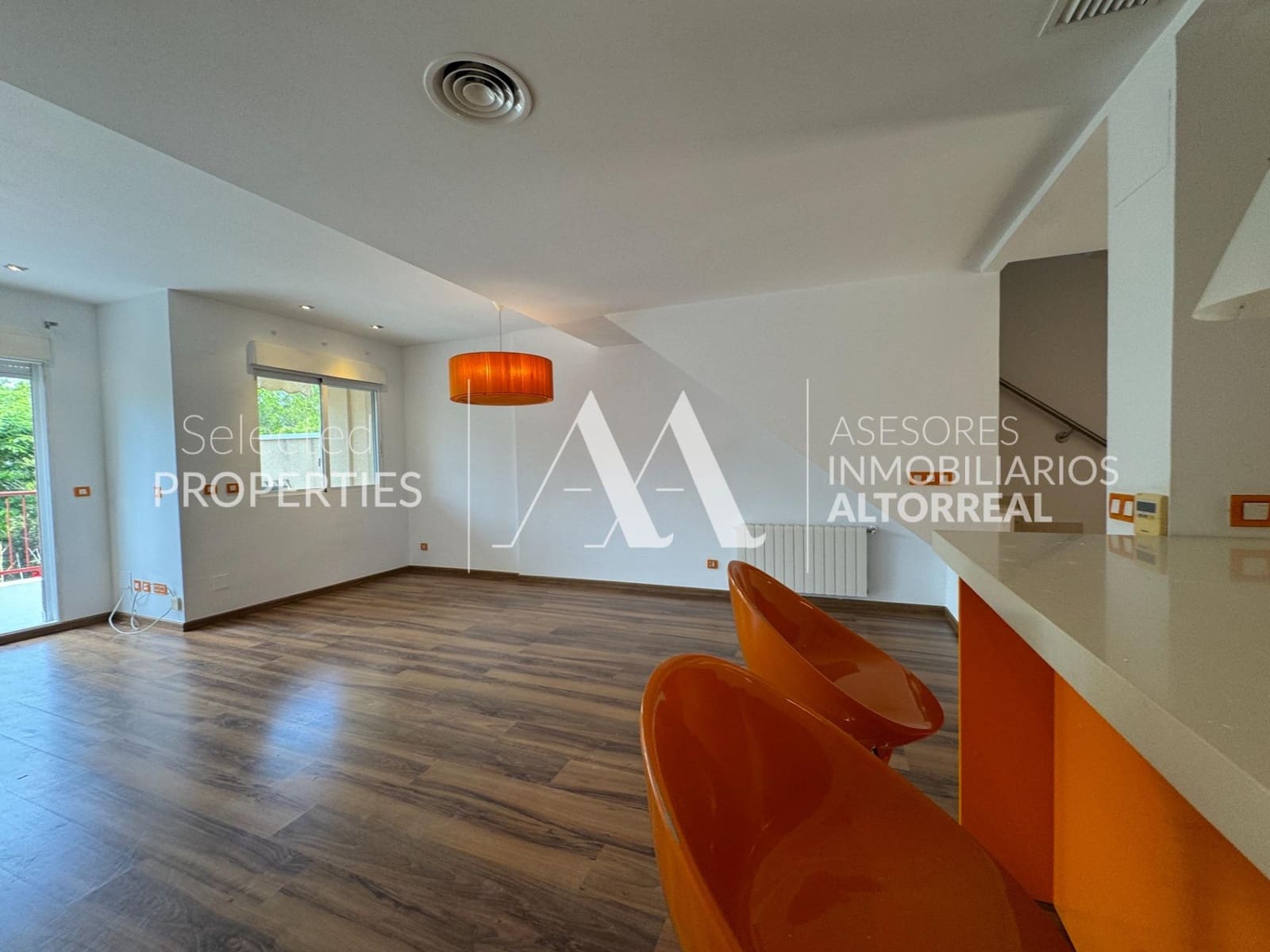 3 soverom Rekkehus til salgs i Altorreal med svømmebasseng - € 239 000 (Ref: 9312905)