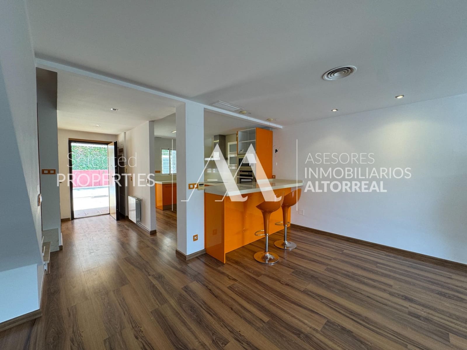 3 soverom Rekkehus til salgs i Altorreal med svømmebasseng - € 239 000 (Ref: 9312905)