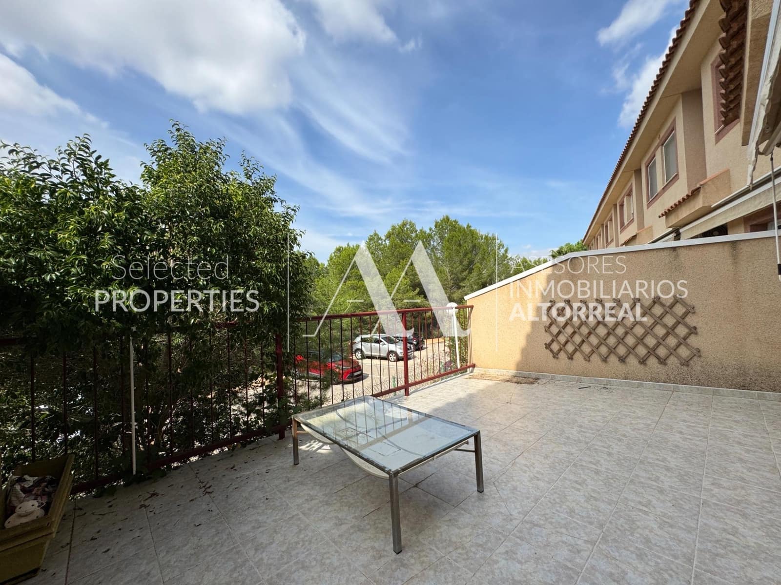 3 soverom Rekkehus til salgs i Altorreal med svømmebasseng - € 239 000 (Ref: 9312905)