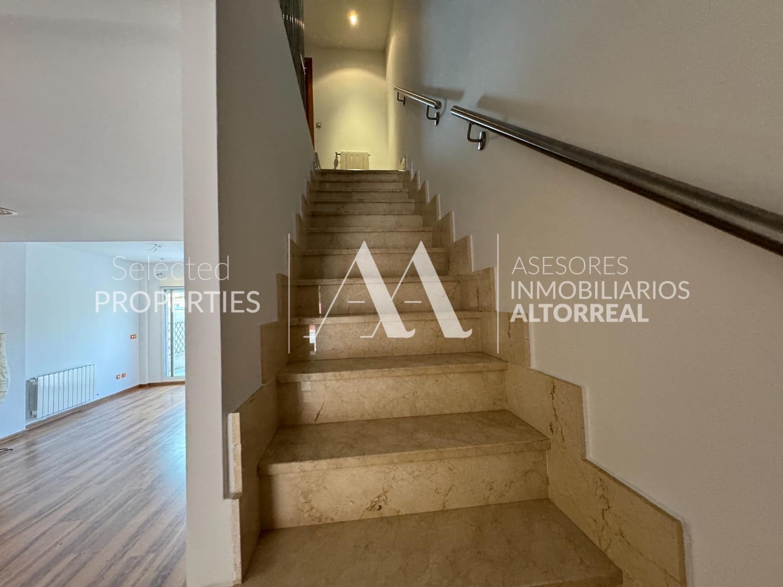 3 soverom Rekkehus til salgs i Altorreal med svømmebasseng - € 239 000 (Ref: 9312905)