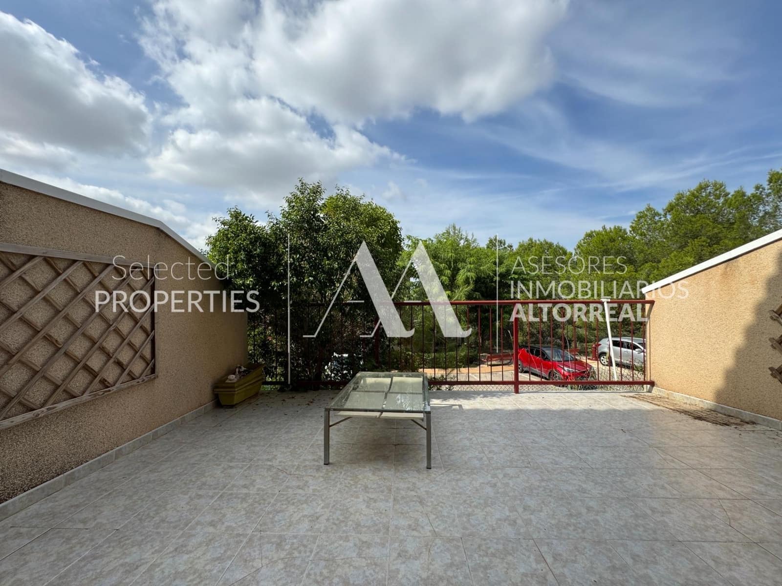 3 soverom Rekkehus til salgs i Altorreal med svømmebasseng - € 239 000 (Ref: 9312905)