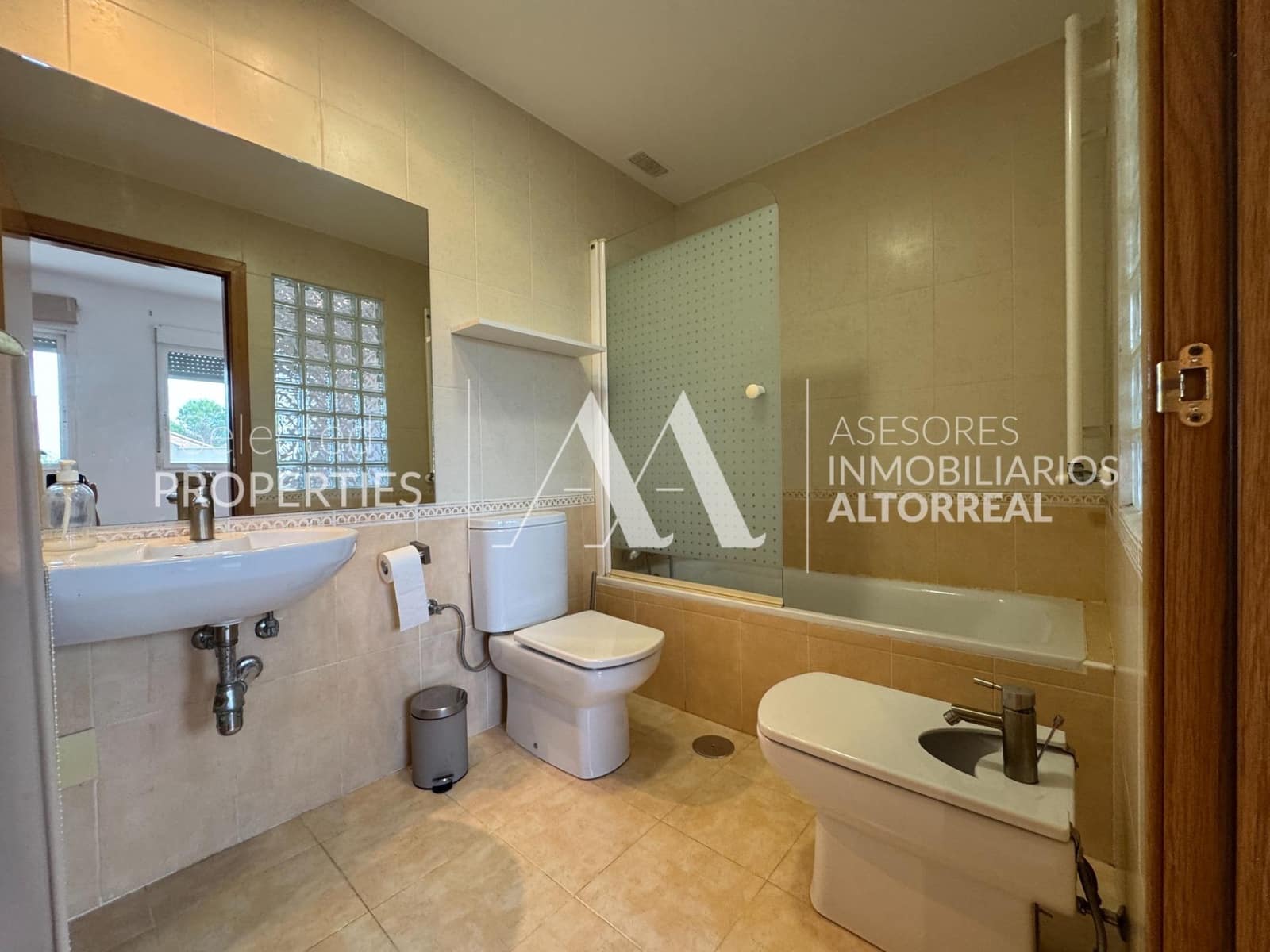 3 soverom Rekkehus til salgs i Altorreal med svømmebasseng - € 239 000 (Ref: 9312905)