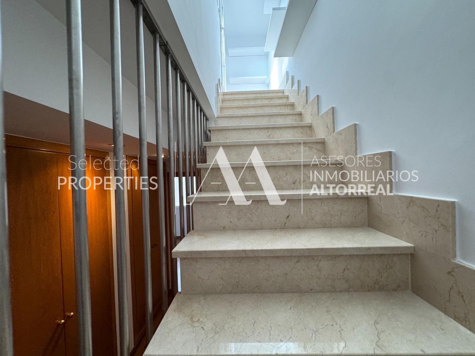 3 soverom Rekkehus til salgs i Altorreal med svømmebasseng - € 239 000 (Ref: 9312905)