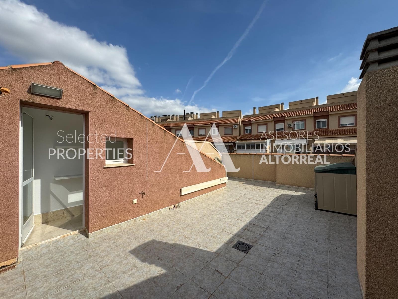 3 soverom Rekkehus til salgs i Altorreal med svømmebasseng - € 239 000 (Ref: 9312905)