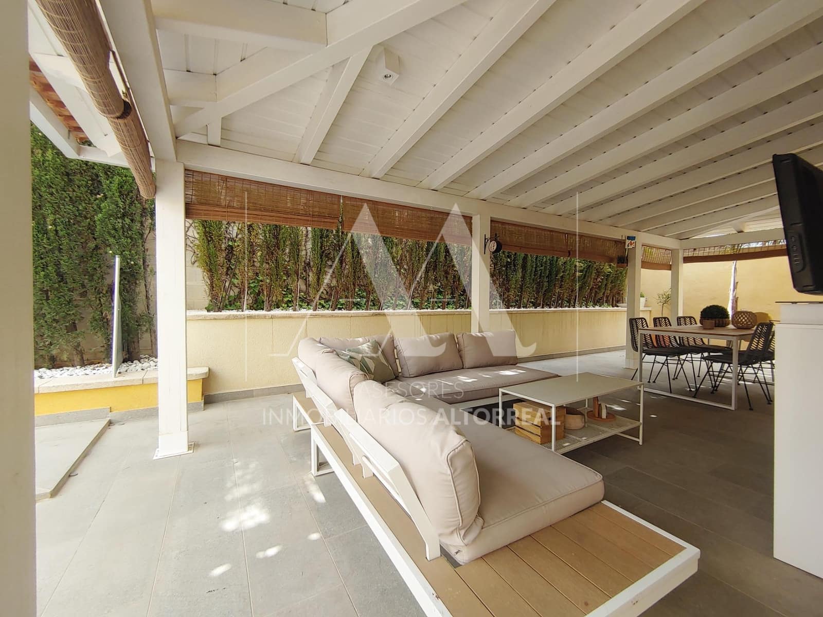 5 soveværelse Villa til salg i Altorreal med swimmingpool garage - € 420.000 (Ref: 9330666)