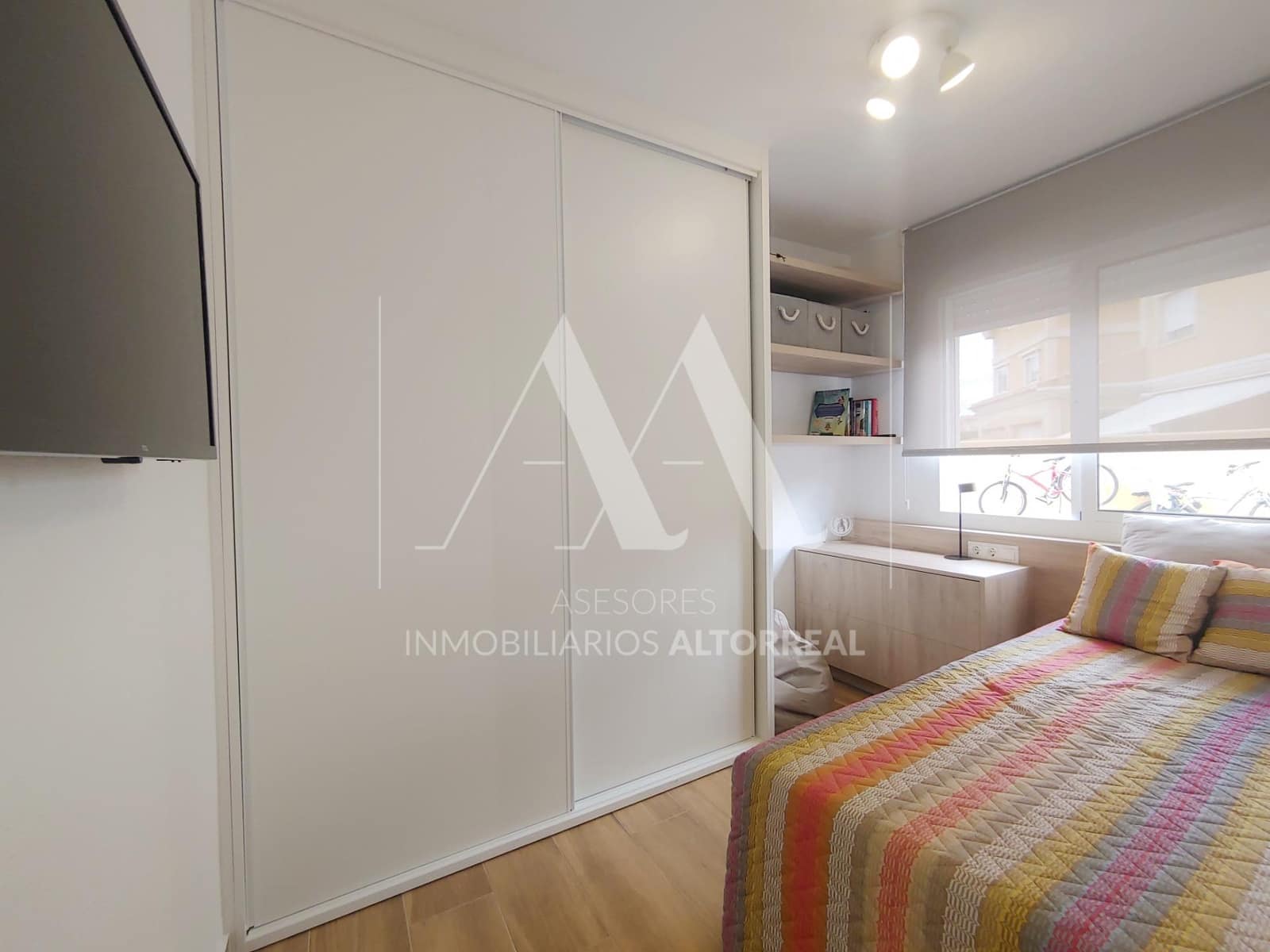 5 soveværelse Villa til salg i Altorreal med swimmingpool garage - € 420.000 (Ref: 9330666)