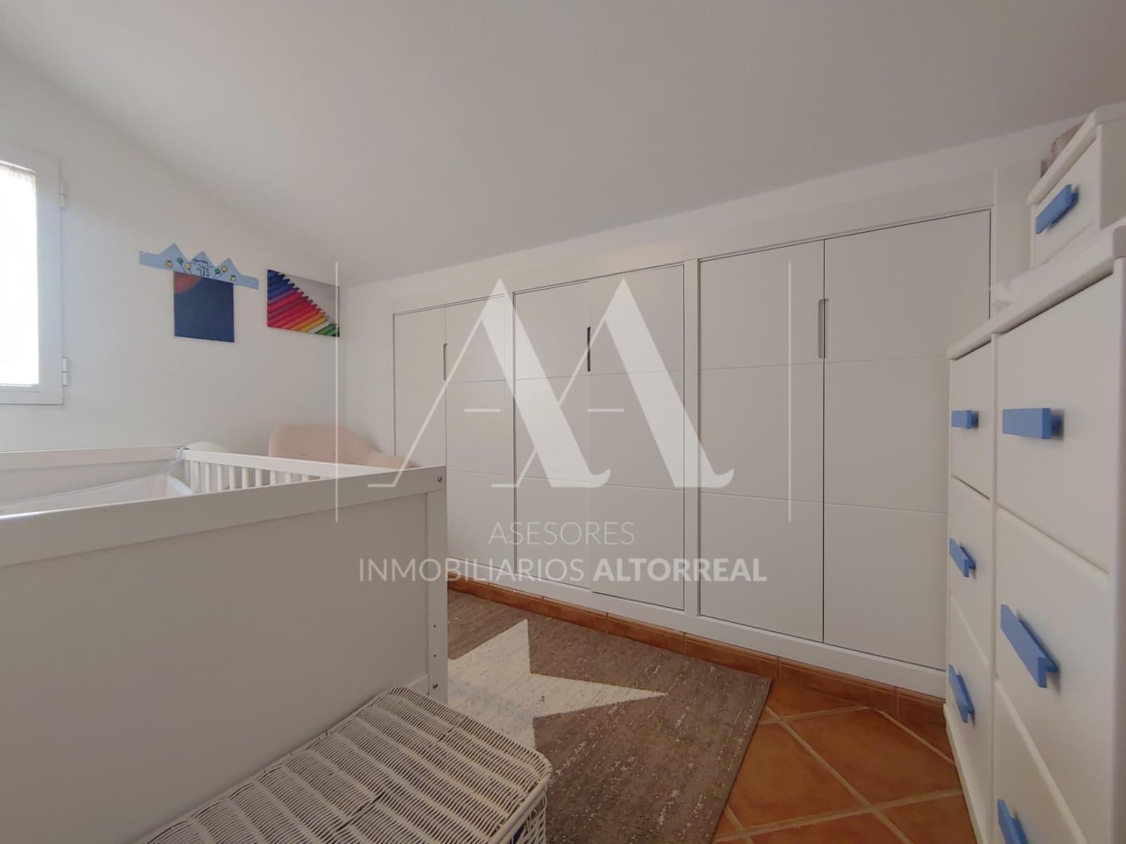 5 soveværelse Villa til salg i Altorreal med swimmingpool garage - € 420.000 (Ref: 9330666)