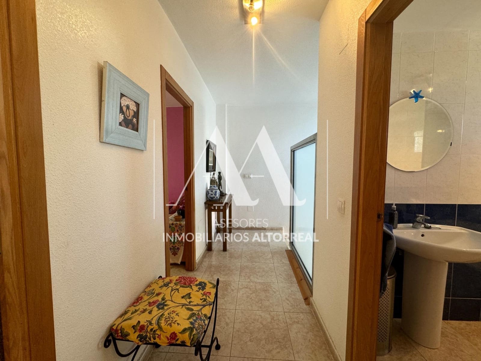 4 slaapkamer Rijtjeshuis te koop in Altorreal met zwembad garage - € 279.000 (Ref: 9374143)