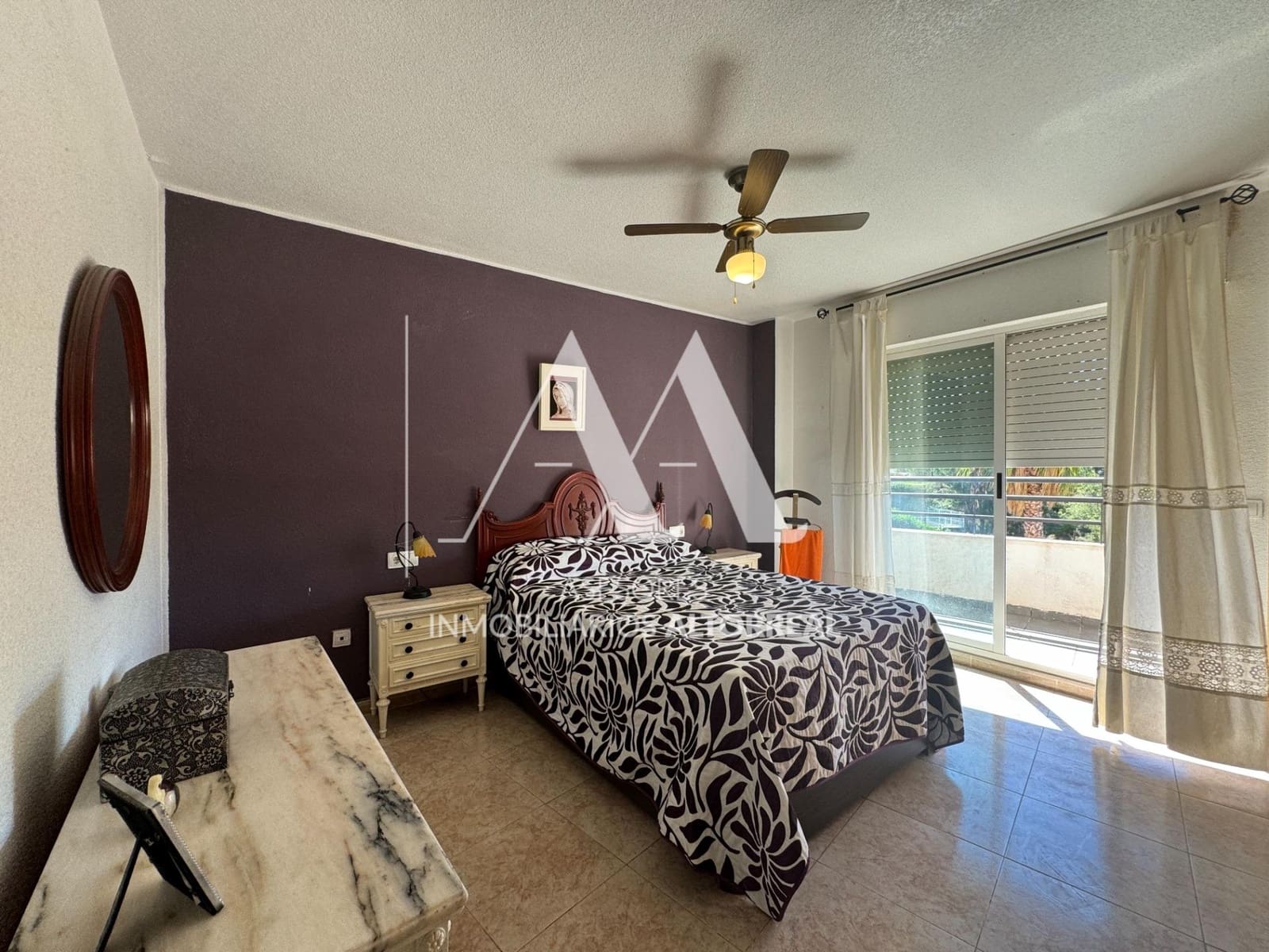 4 slaapkamer Rijtjeshuis te koop in Altorreal met zwembad garage - € 279.000 (Ref: 9374143)