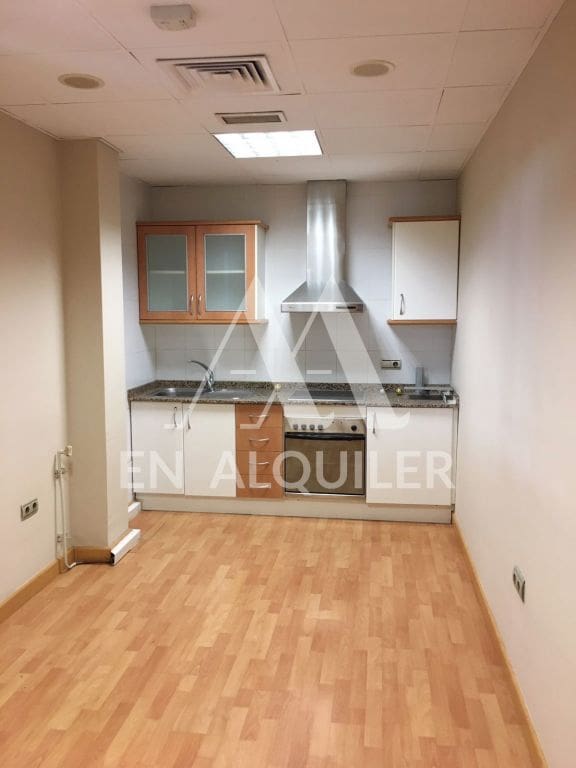 Kontor til leje i Molina de Segura - € 1.500 (Ref: 9385645)