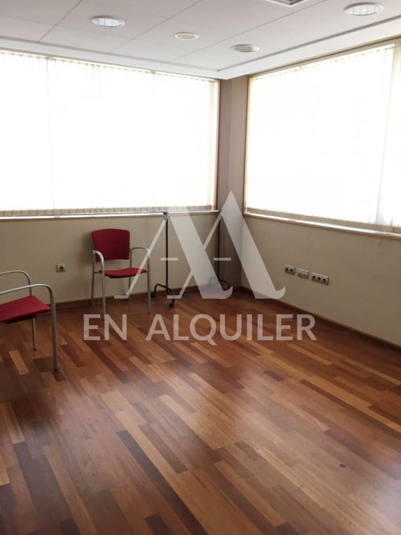 Kontor til leje i Molina de Segura - € 1.500 (Ref: 9385645)