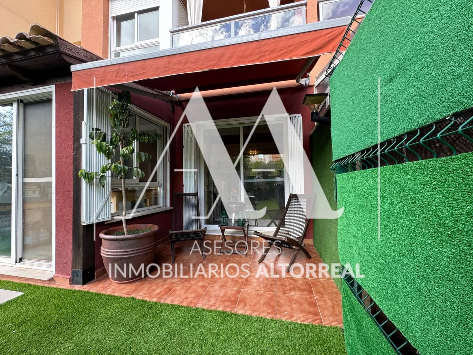 1 soveværelse Lejlighed til salg i Altorreal med swimmingpool garage - € 154.000 (Ref: 9390916)