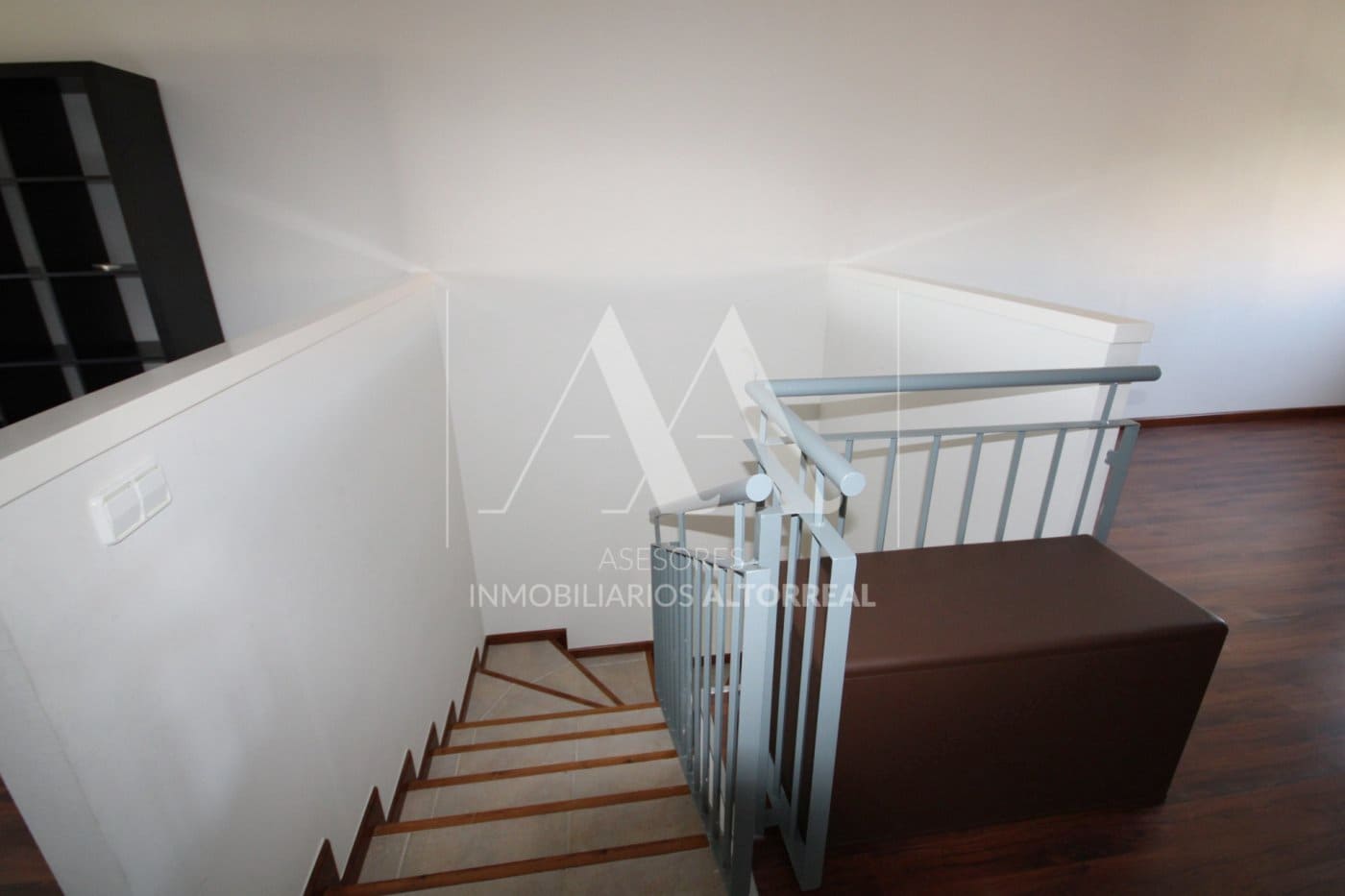 Moradia Geminada para arrendar em Altorreal - 1 000 € (Ref: 9494673)
