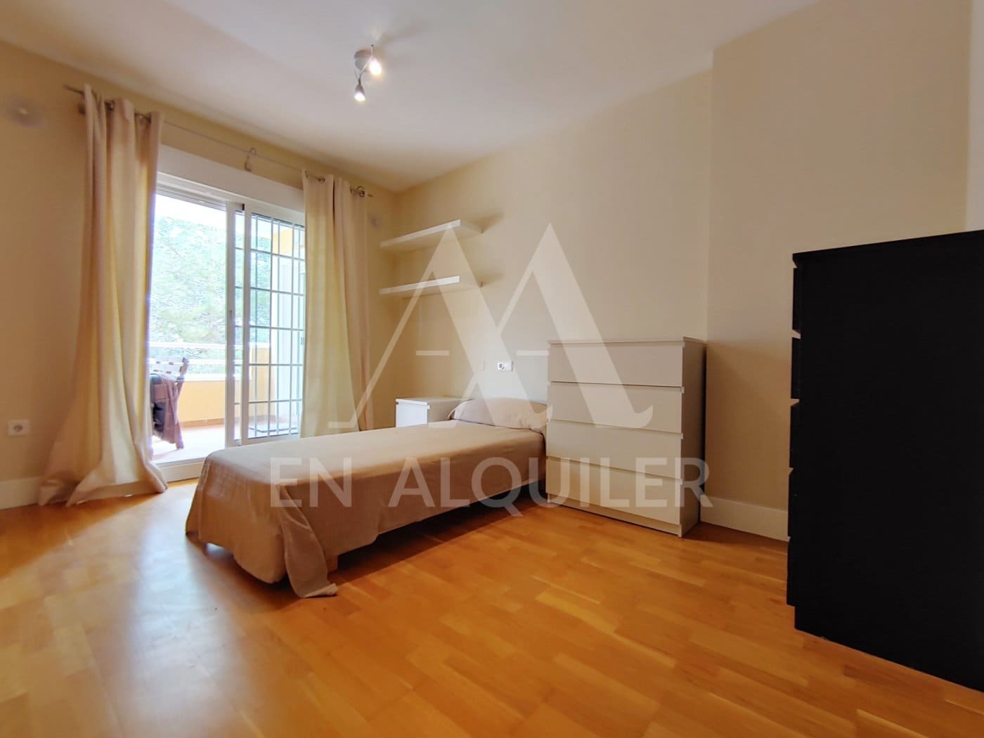 3 bedroom Flat for sale in Molina de Segura with pool garage - € 249,900 (Ref: 9504321)