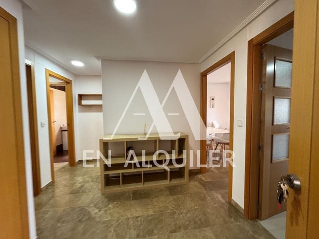 2 Zimmer Apartment zu vermieten in Murcia Stadt mit Pool Garage - 780 € (Ref: 9530617)