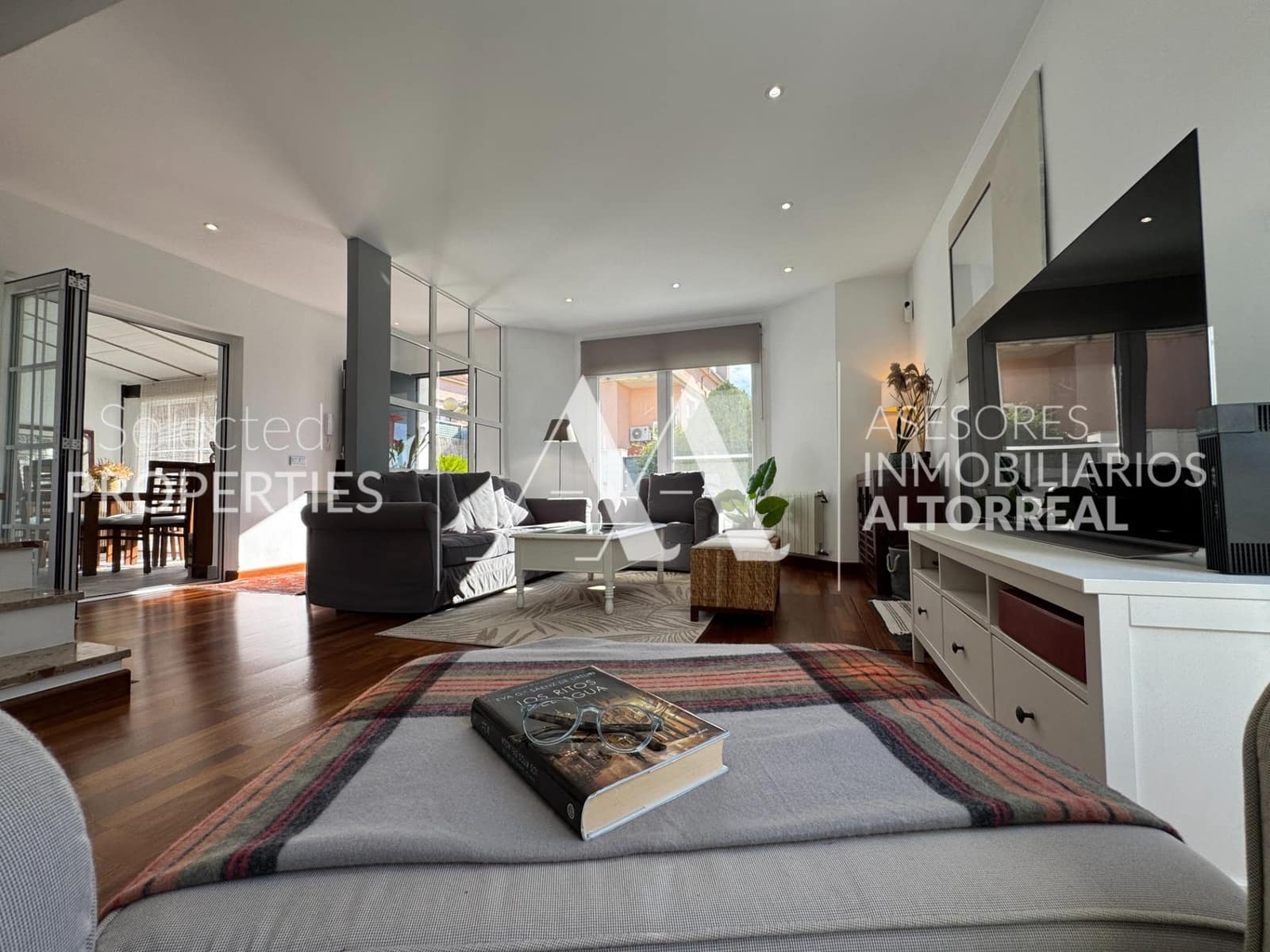 6 sypialnia Willa na sprzedaż w Altorreal z basenem - 420 000 € (Ref: 9530618)