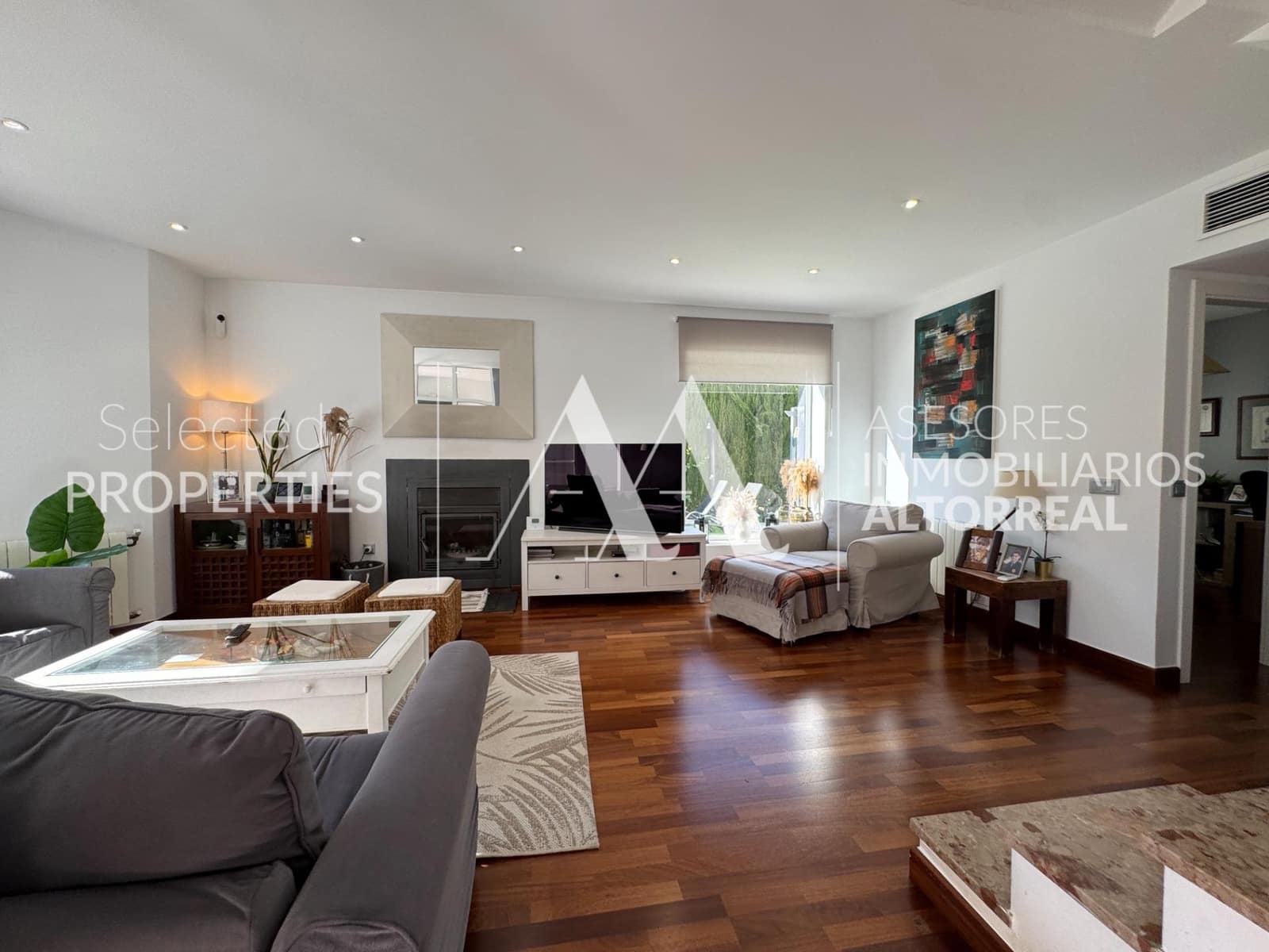 6 sypialnia Willa na sprzedaż w Altorreal z basenem - 399 000 € (Ref: 9530618)