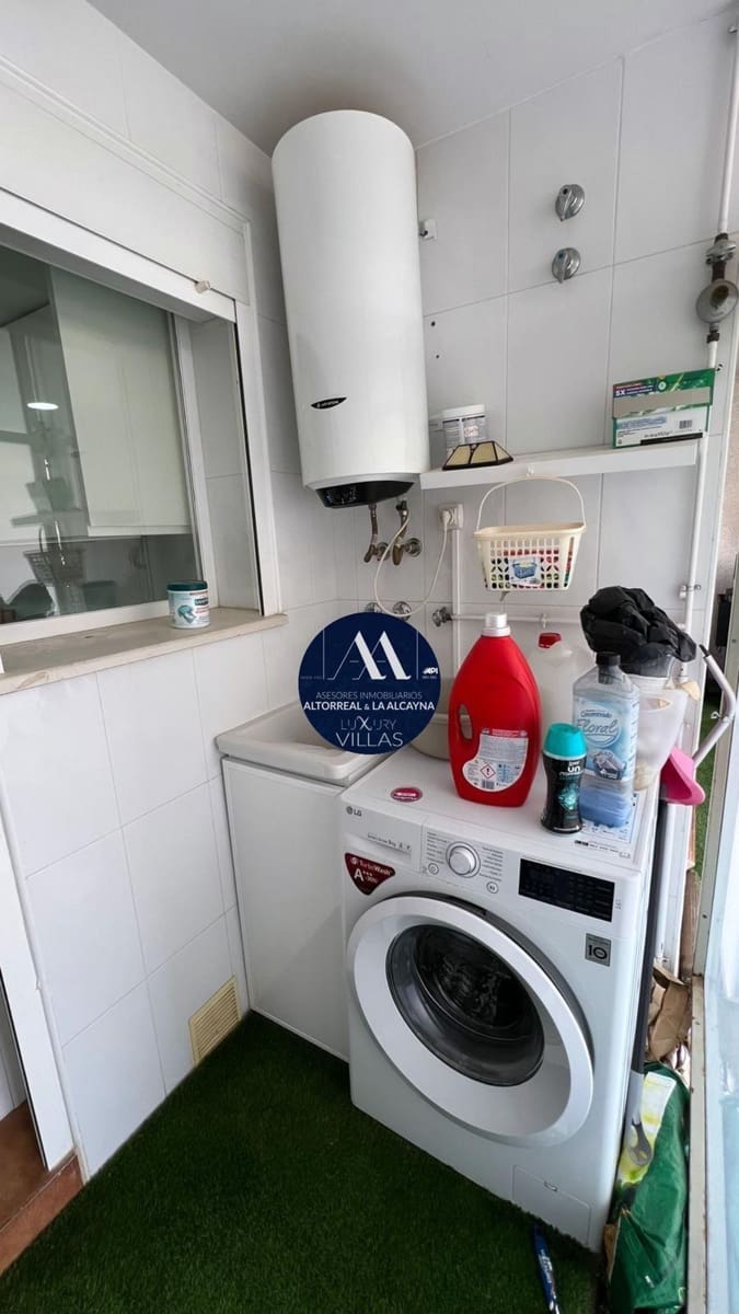 3 bedroom Flat for rent in Altorreal with pool garage - € 1,100 (Ref: 9541149)