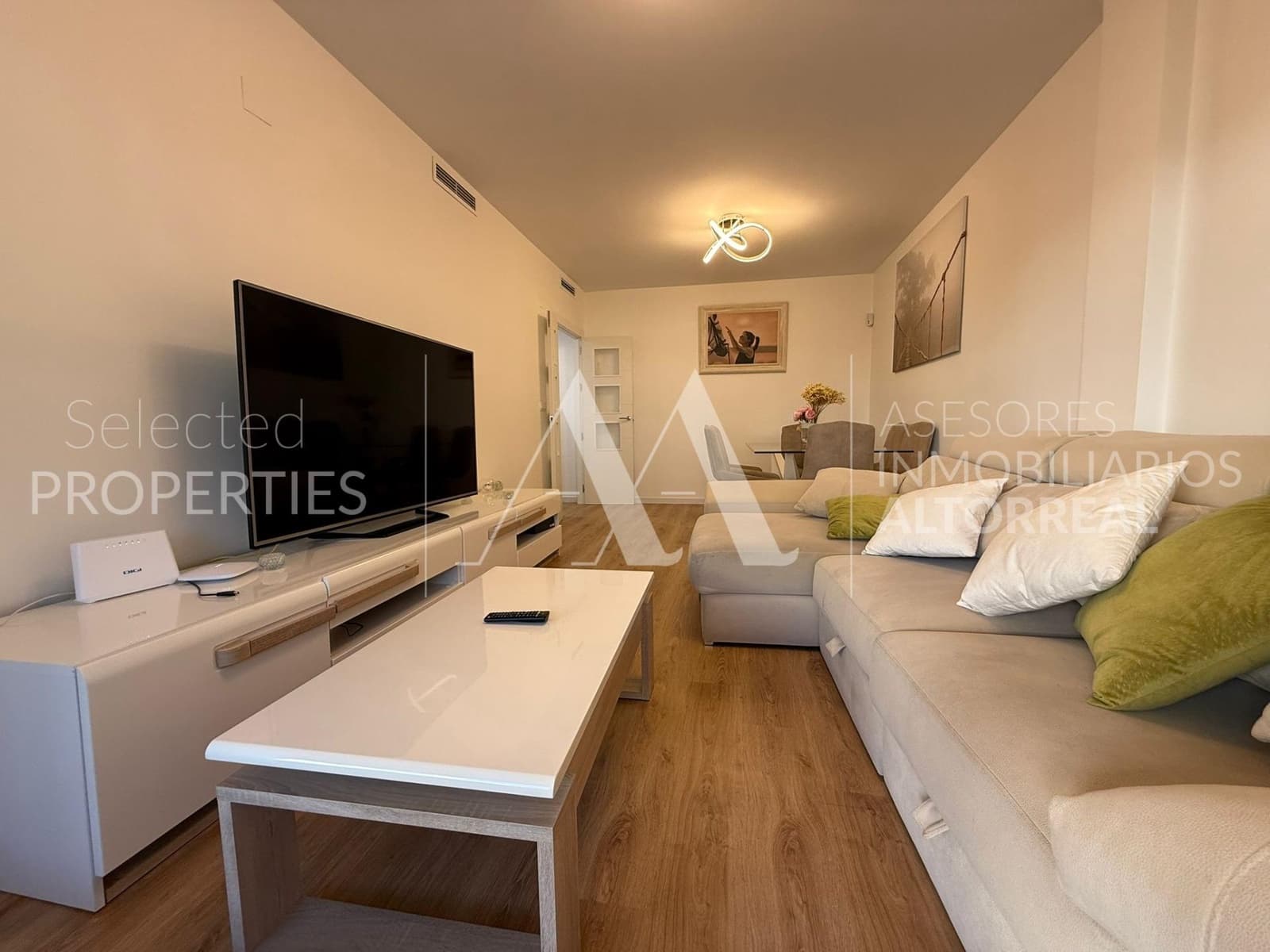 3 bedroom Flat for rent in Altorreal with pool garage - € 1,100 (Ref: 9541149)