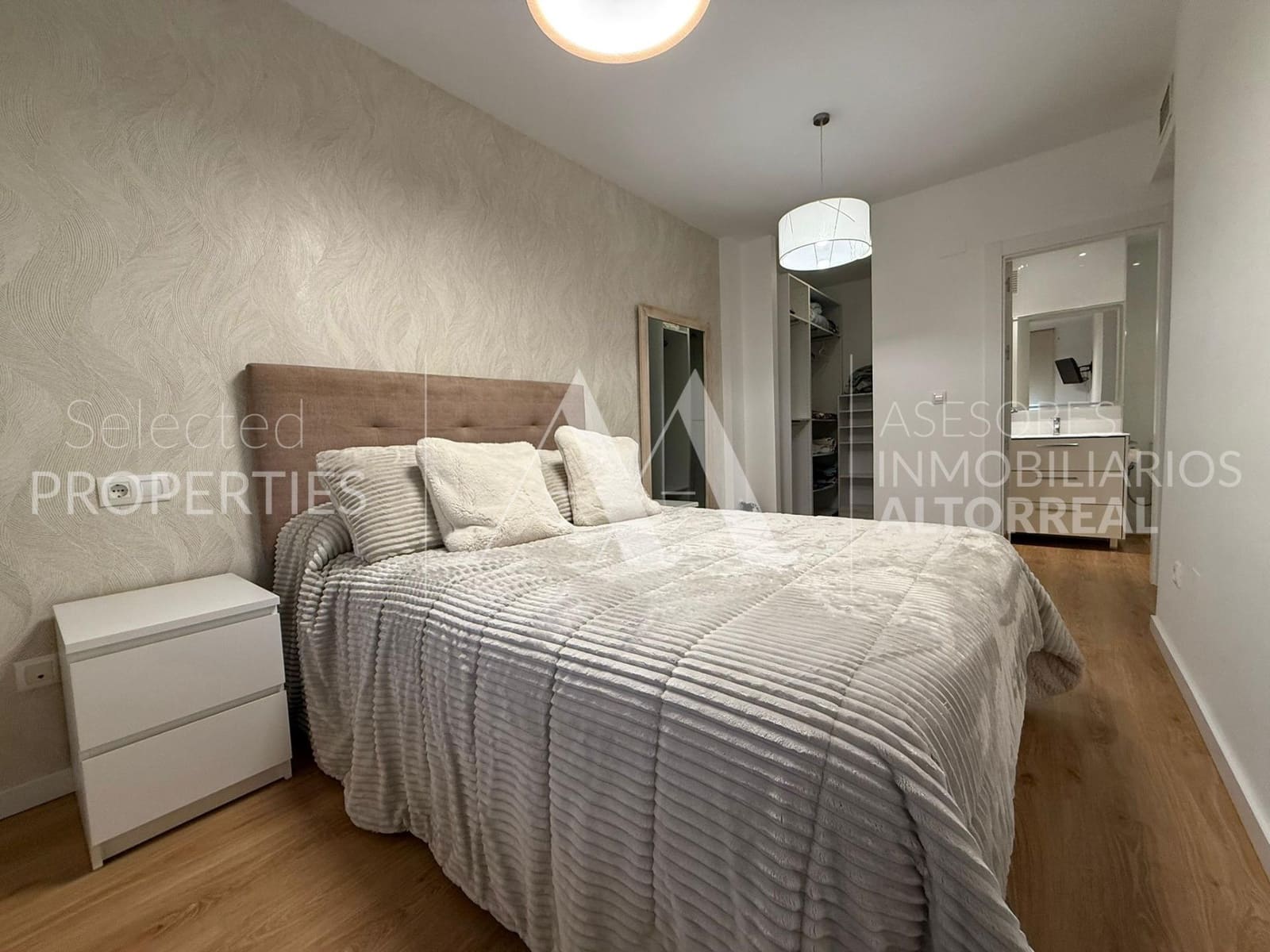 3 bedroom Flat for rent in Altorreal with pool garage - € 1,100 (Ref: 9541149)