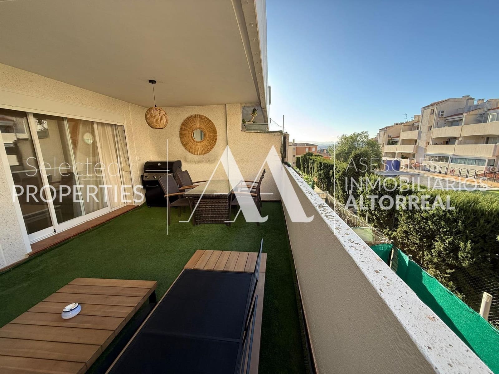 3 bedroom Flat for rent in Altorreal with pool garage - € 1,100 (Ref: 9541149)