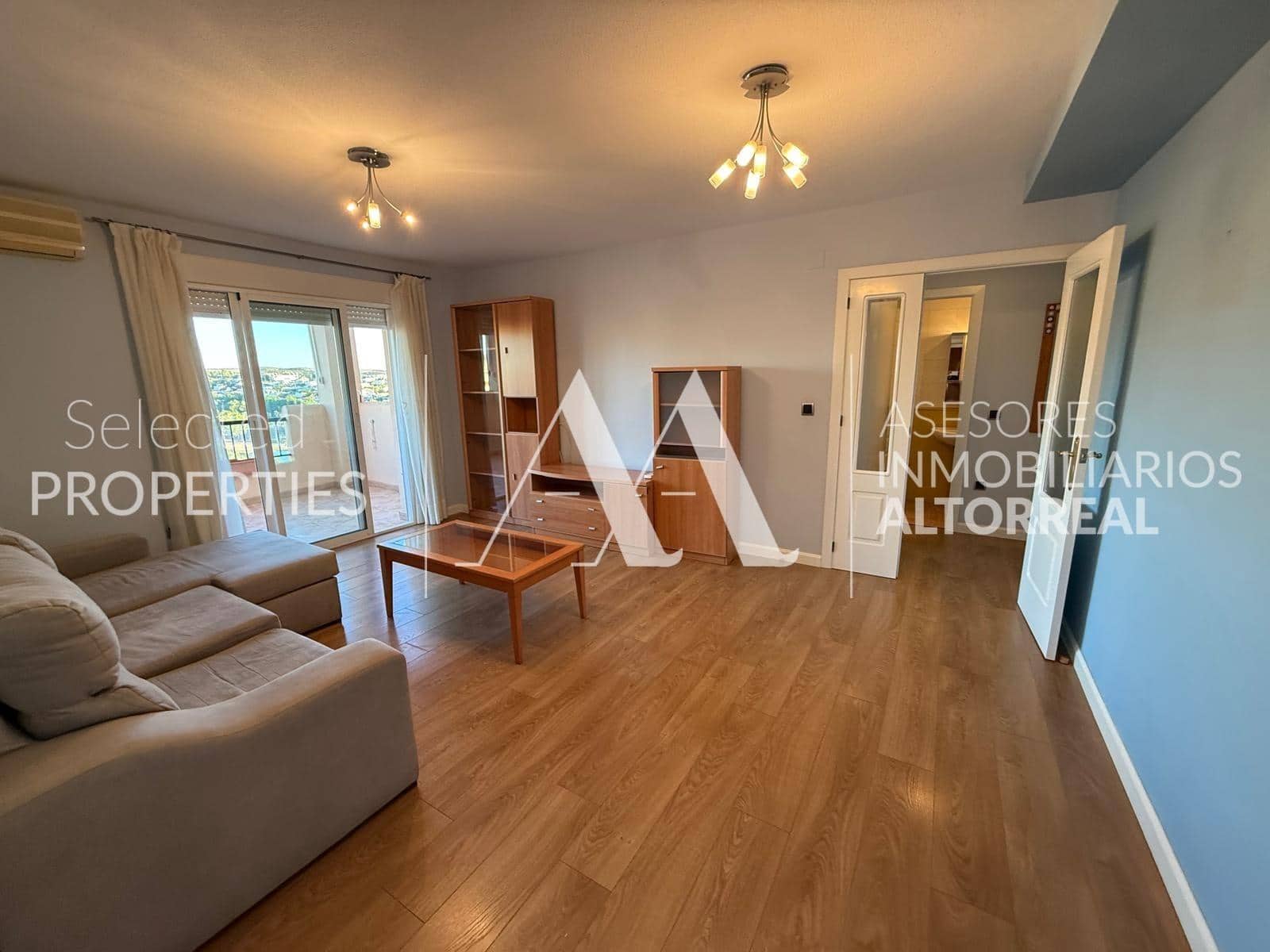 2 soveværelse Penthouse til salg i Altorreal med swimmingpool garage - € 179.900 (Ref: 9543696)