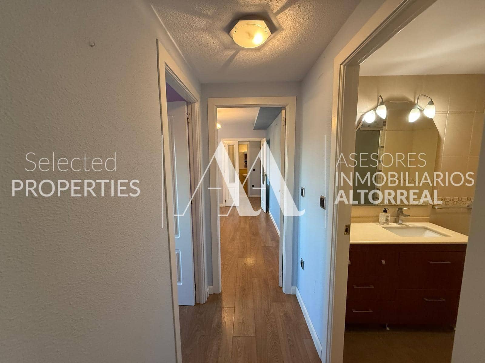 2 soveværelse Penthouse til salg i Altorreal med swimmingpool garage - € 179.900 (Ref: 9543696)