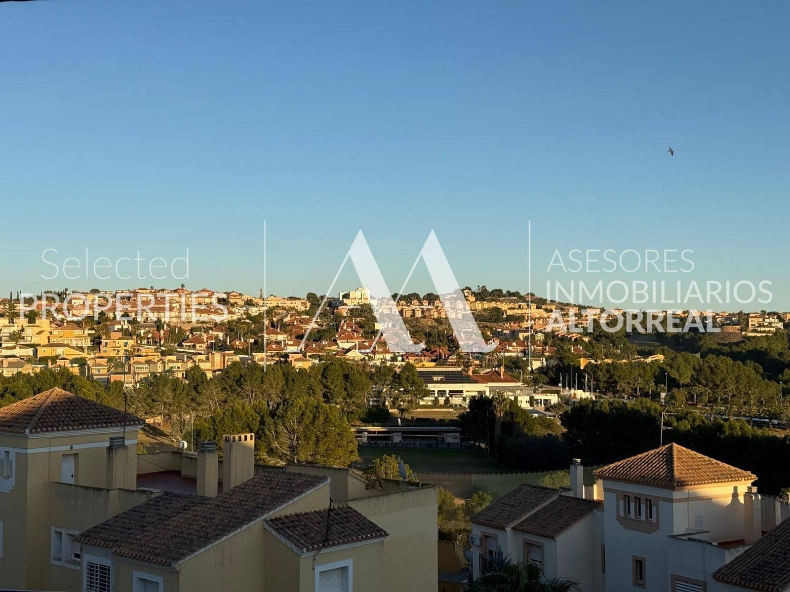 2 soveværelse Penthouse til salg i Altorreal med swimmingpool garage - € 179.900 (Ref: 9543696)