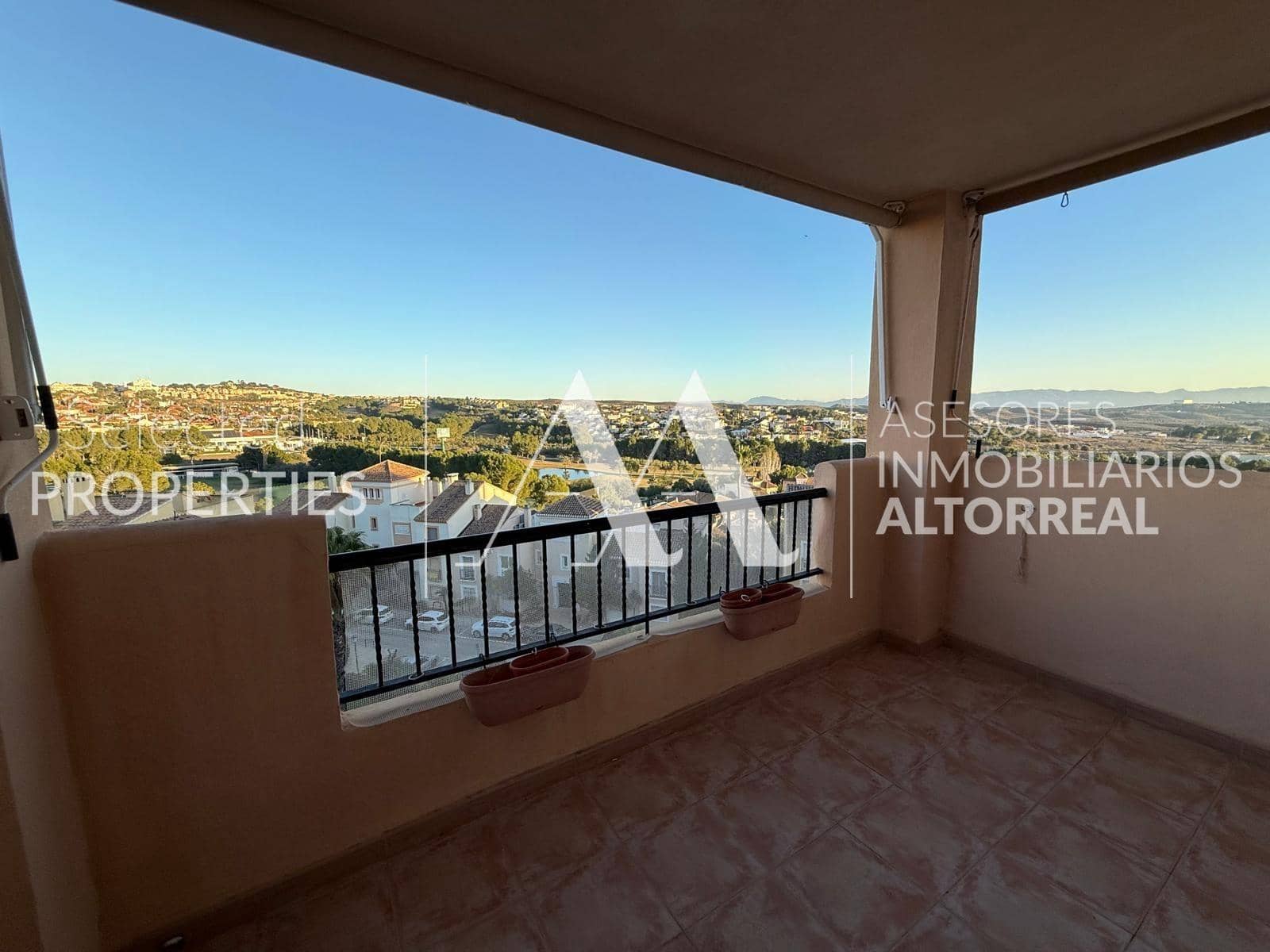 2 soveværelse Penthouse til salg i Altorreal med swimmingpool garage - € 179.900 (Ref: 9543696)