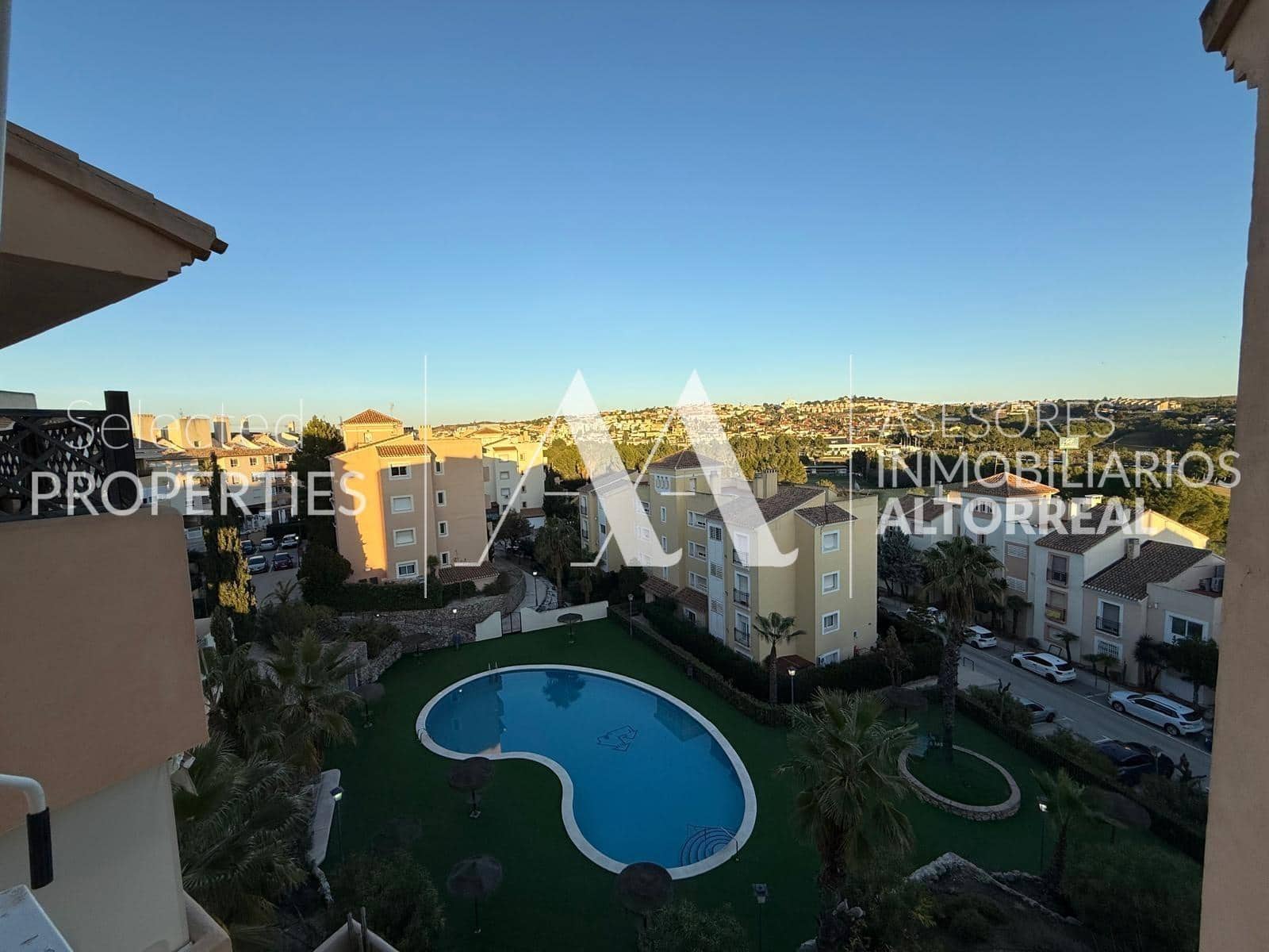 2 soveværelse Penthouse til salg i Altorreal med swimmingpool garage - € 179.900 (Ref: 9543696)