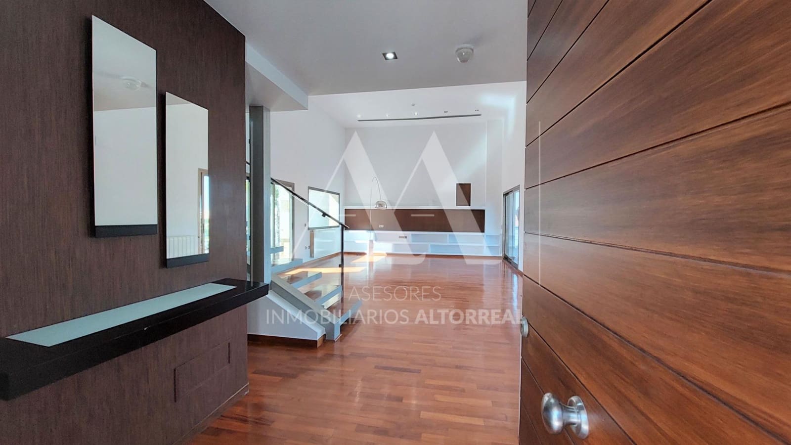 4 soverom Villa til salgs i Altorreal med svømmebasseng garasje - € 750 000 (Ref: 9615532)