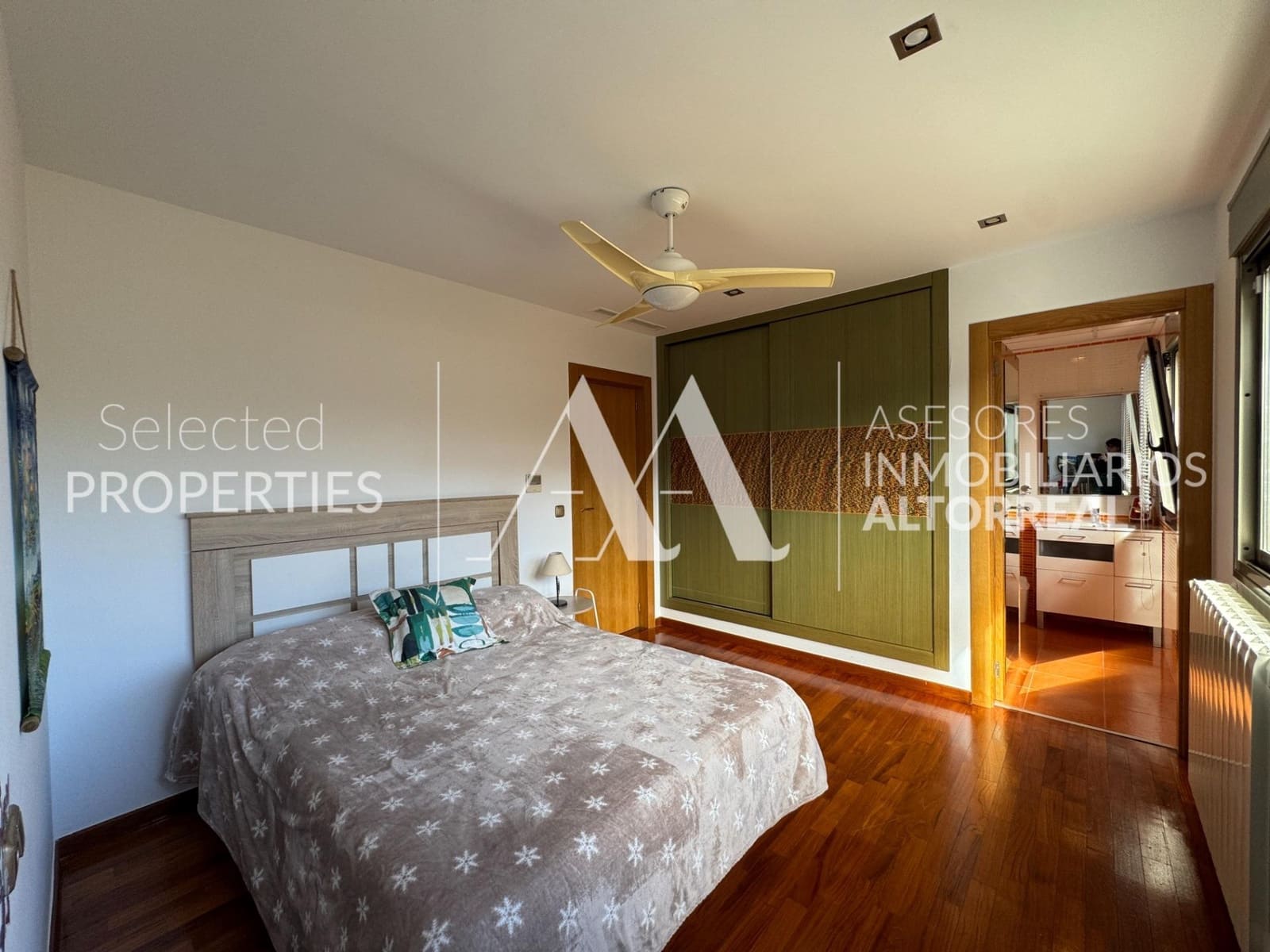 4 soverom Villa til salgs i Altorreal med svømmebasseng garasje - € 750 000 (Ref: 9615532)