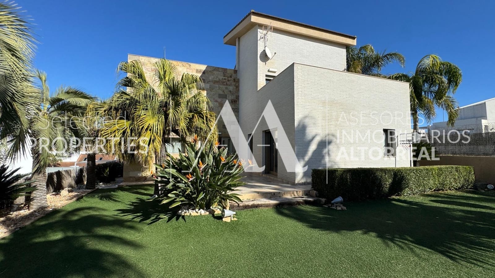 4 soverom Villa til salgs i Altorreal med svømmebasseng garasje - € 750 000 (Ref: 9615532)