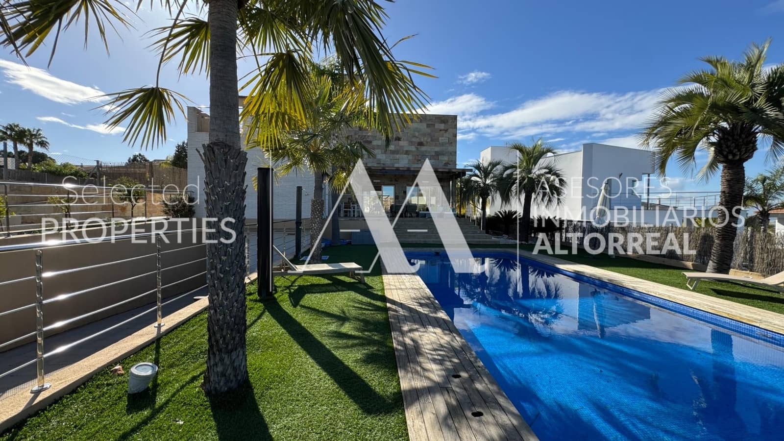 4 soverom Villa til salgs i Altorreal med svømmebasseng garasje - € 750 000 (Ref: 9615532)