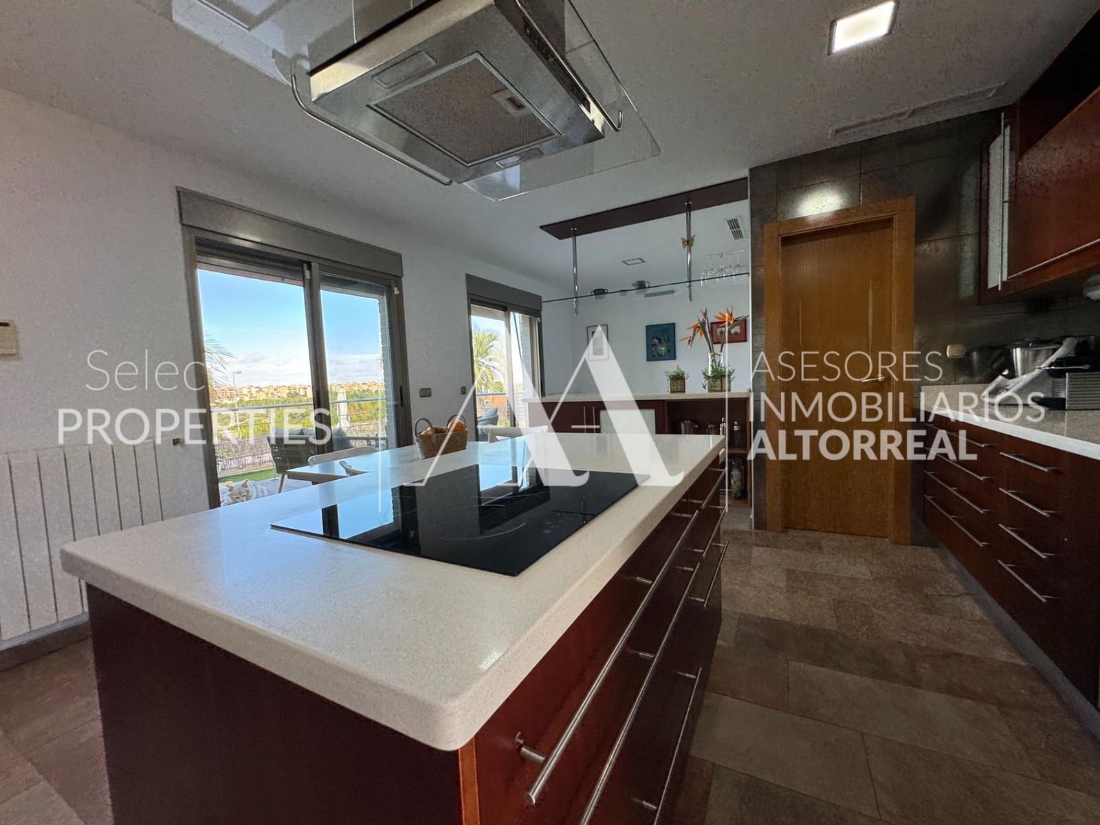 4 soverom Villa til salgs i Altorreal med svømmebasseng garasje - € 750 000 (Ref: 9615532)