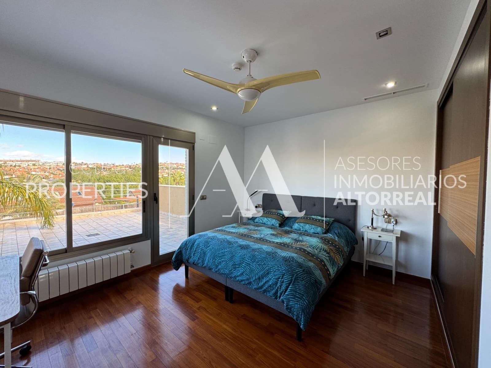 4 soverom Villa til salgs i Altorreal med svømmebasseng garasje - € 750 000 (Ref: 9615532)