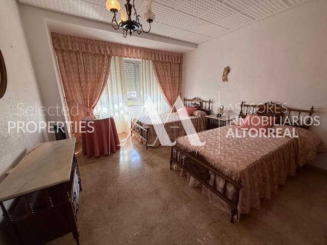 4 bedroom Penthouse for sale in Cabezo de Torres, Murcia city - € 189,900 (Ref: 9652052)