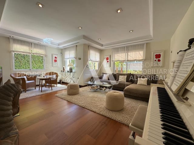 5 quarto Moradia para venda em Altorreal, Molina de Segura com piscina garagem - 420 000 € (Ref: 9804318)