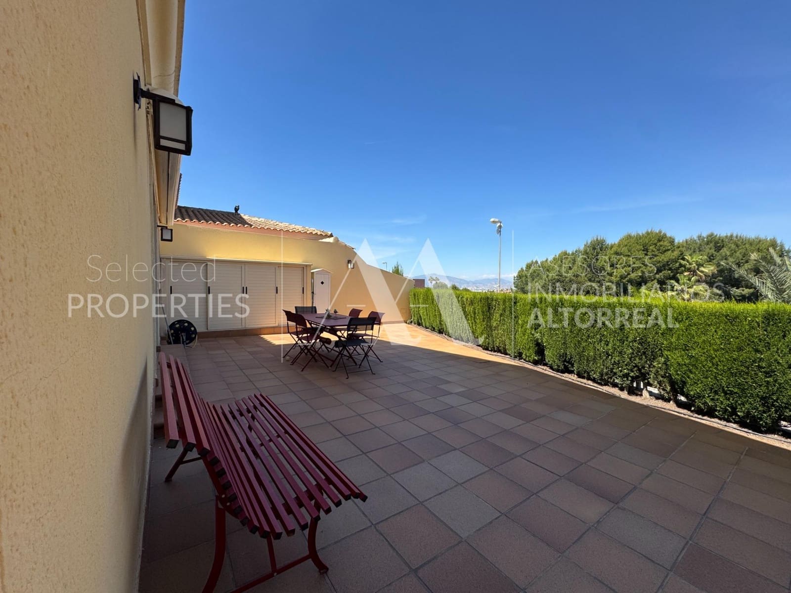 5 quarto Moradia para venda em Altorreal com piscina garagem - 420 000 € (Ref: 9804318)